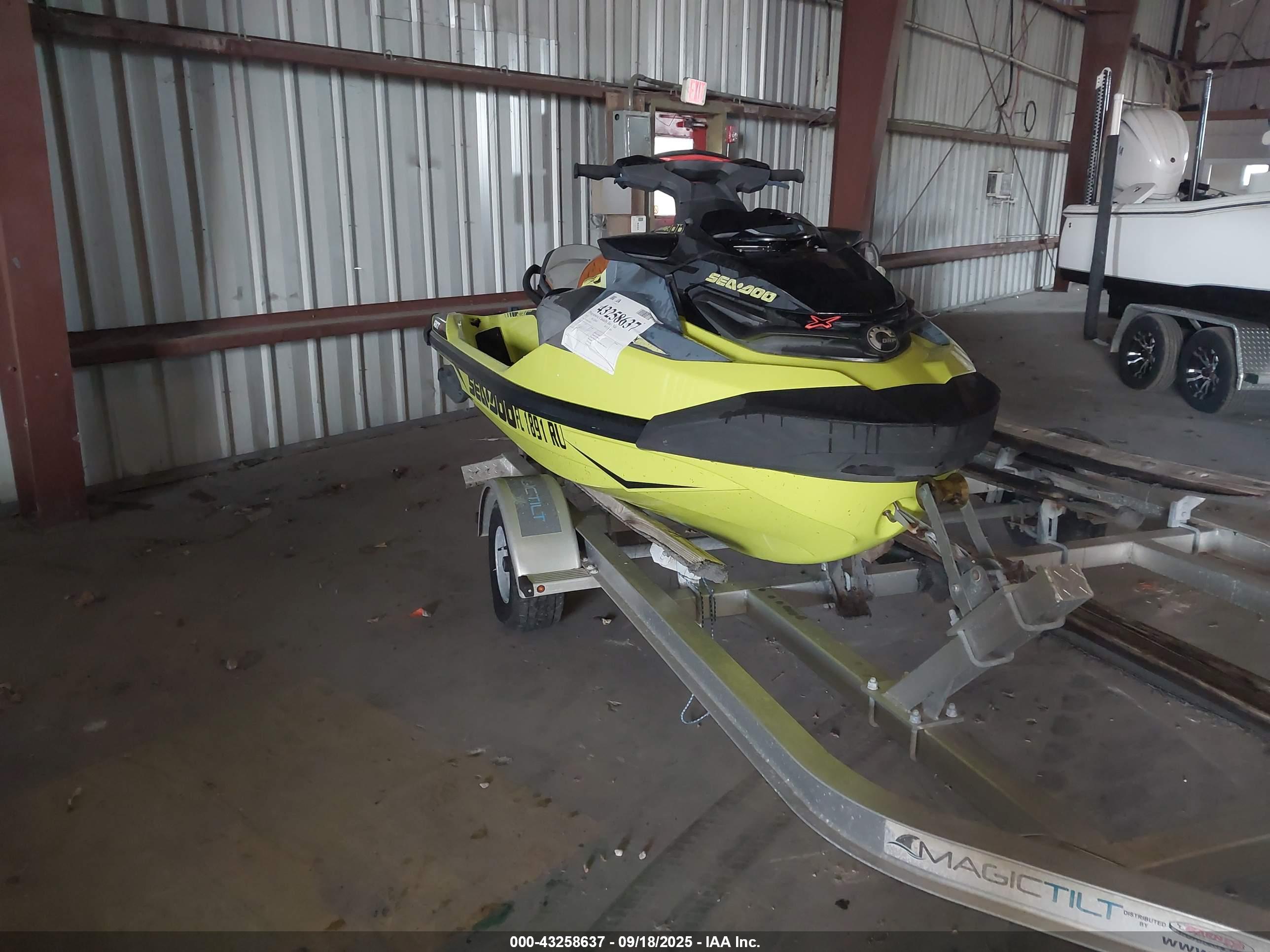 SEADOO RXT-X image 6