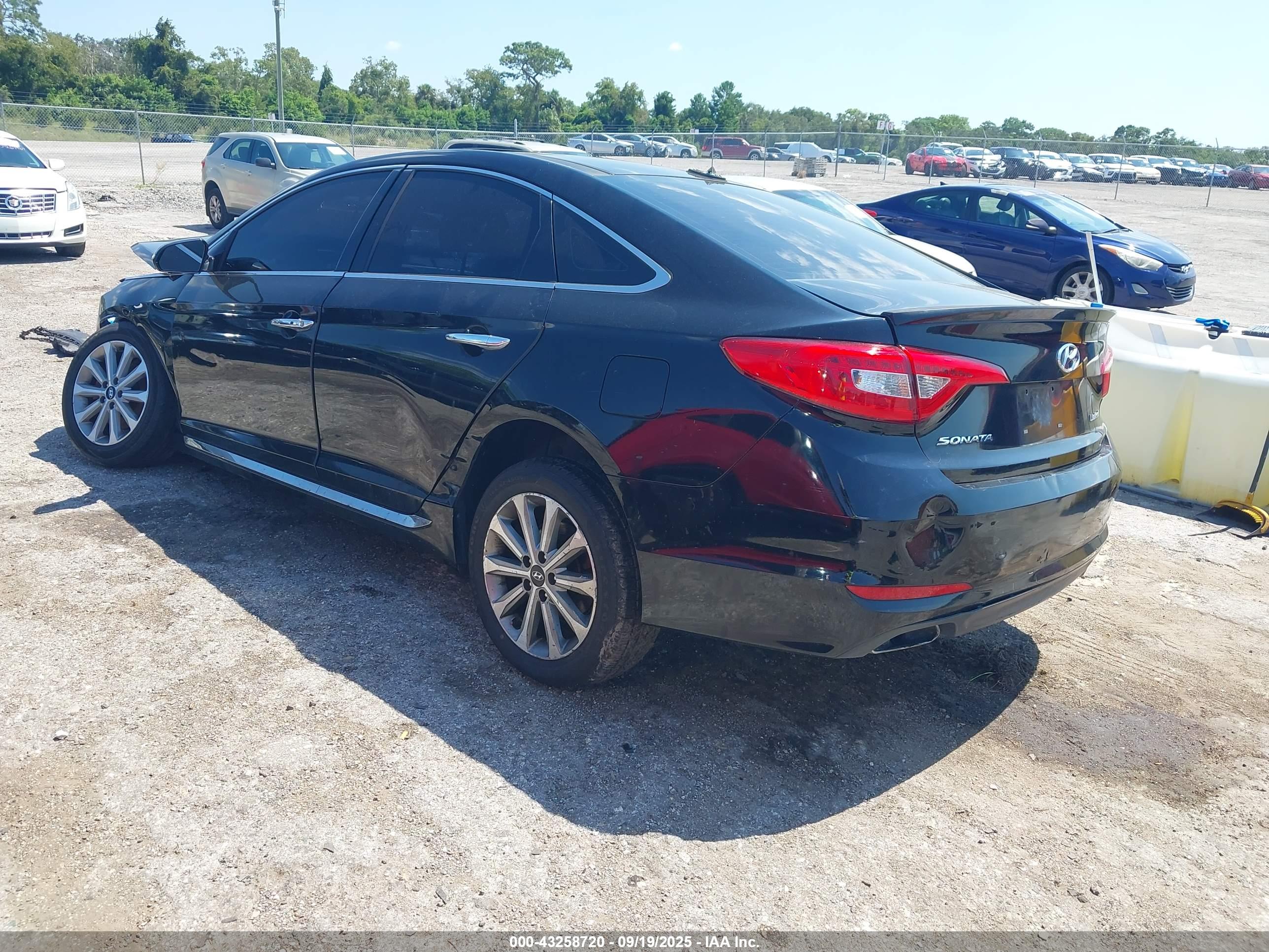 HYUNDAI SONATA image 3