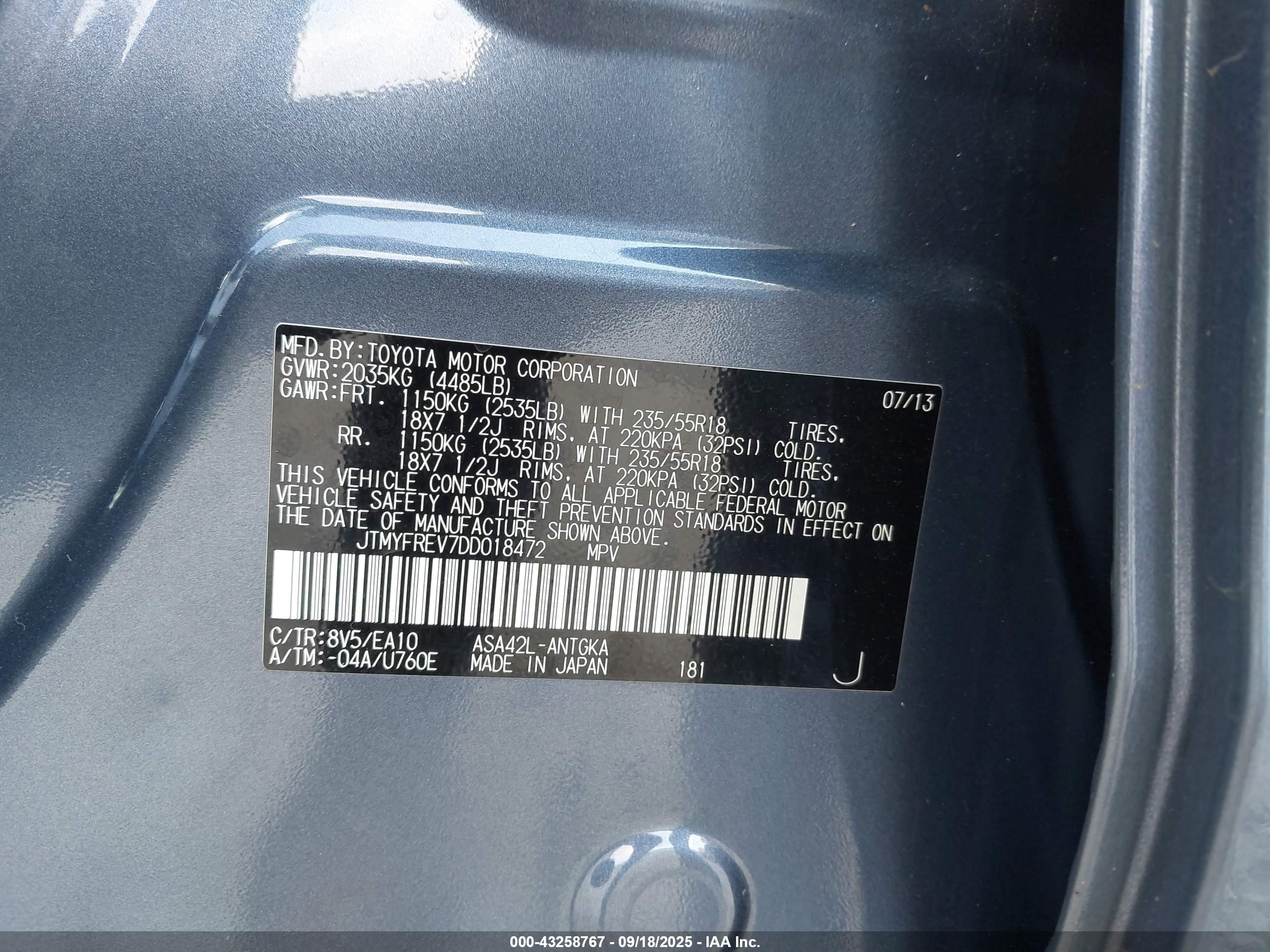 TOYOTA RAV4 image 9