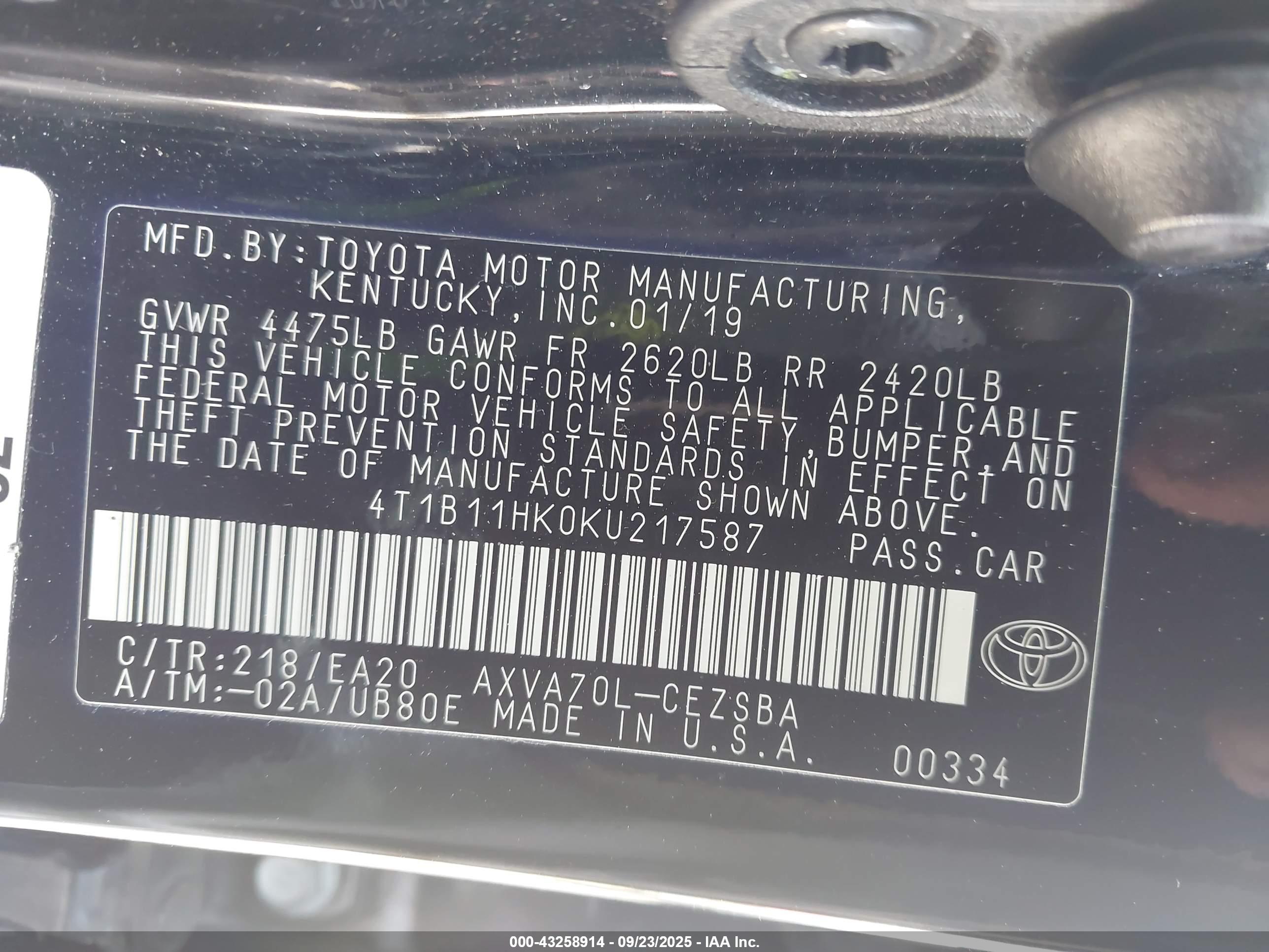 TOYOTA CAMRY image 9