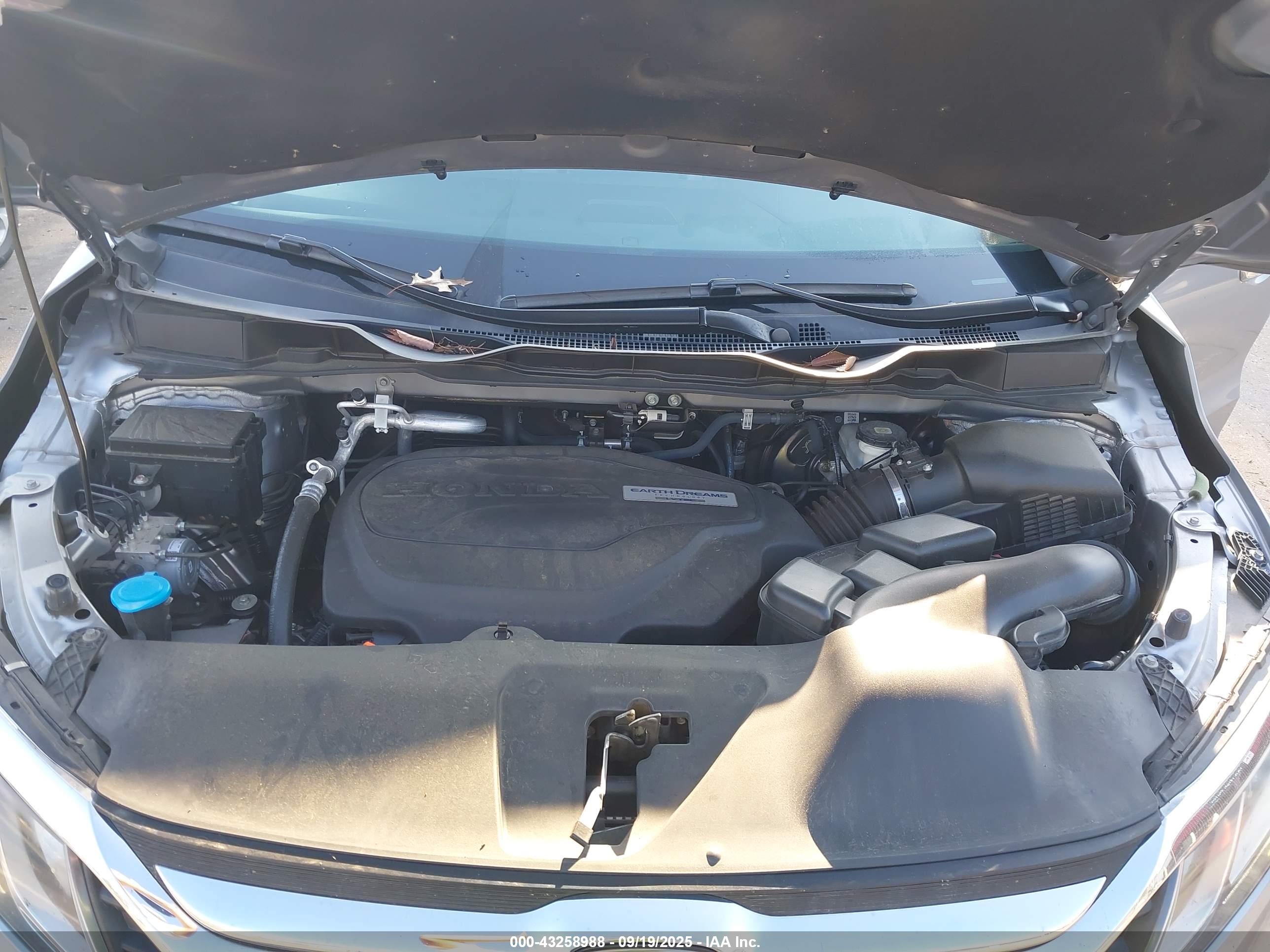 HONDA ODYSSEY image 10