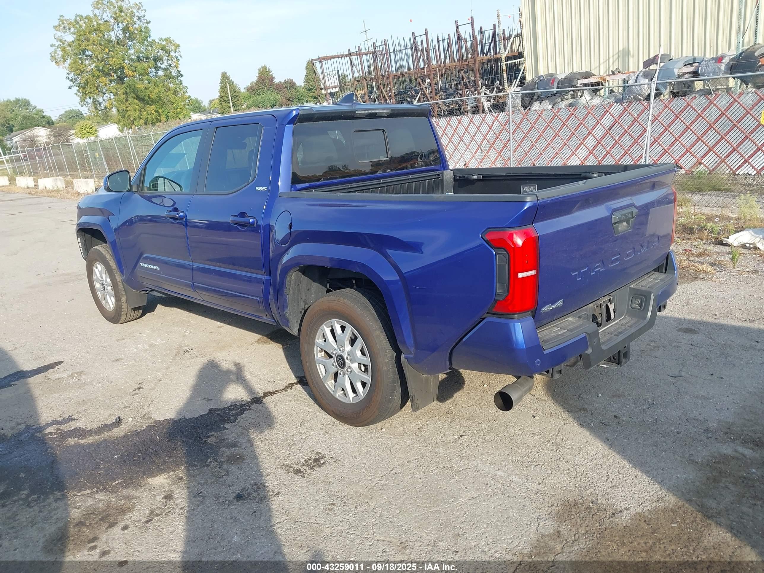 TOYOTA TACOMA image 3