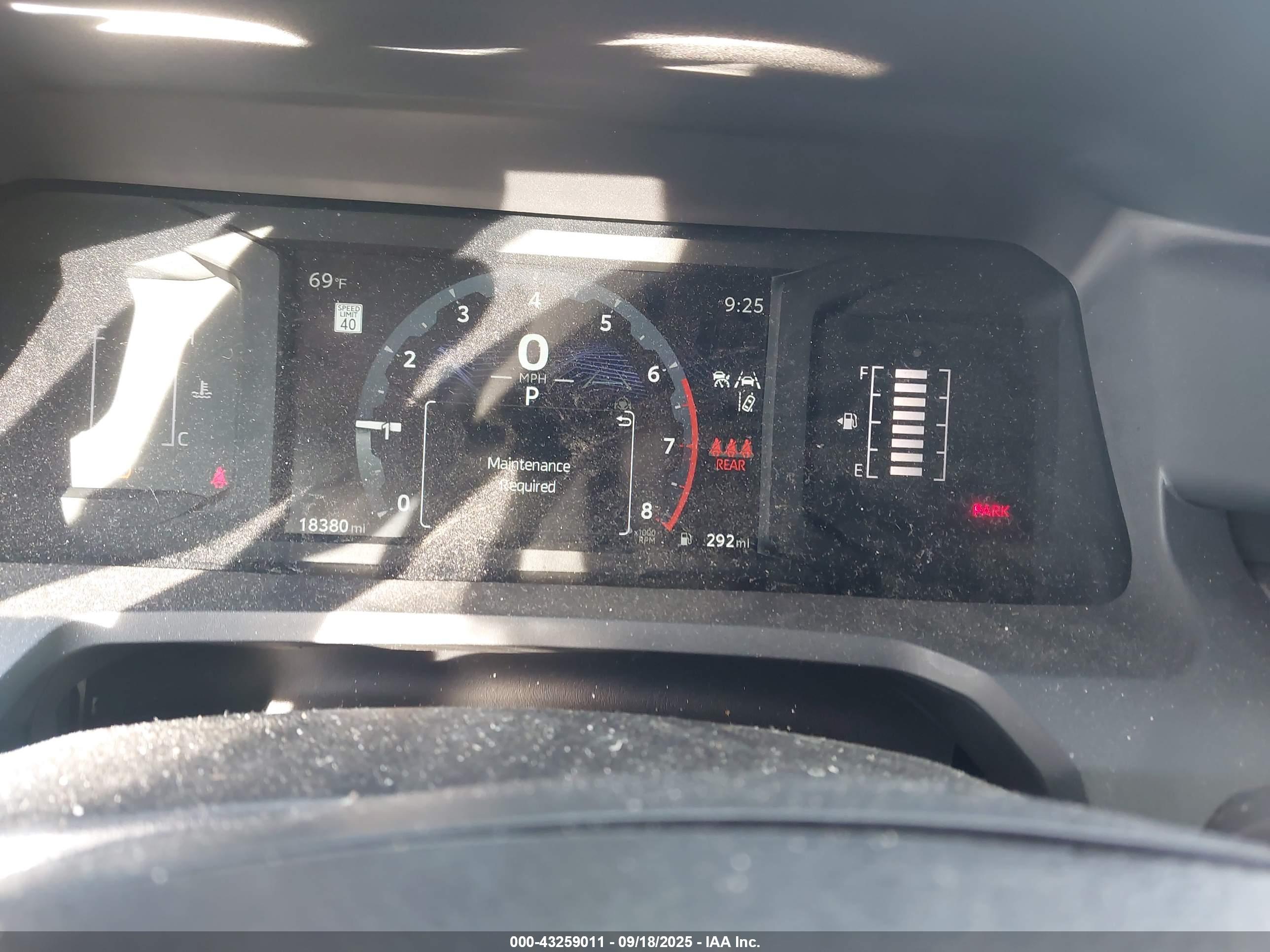 TOYOTA TACOMA image 7