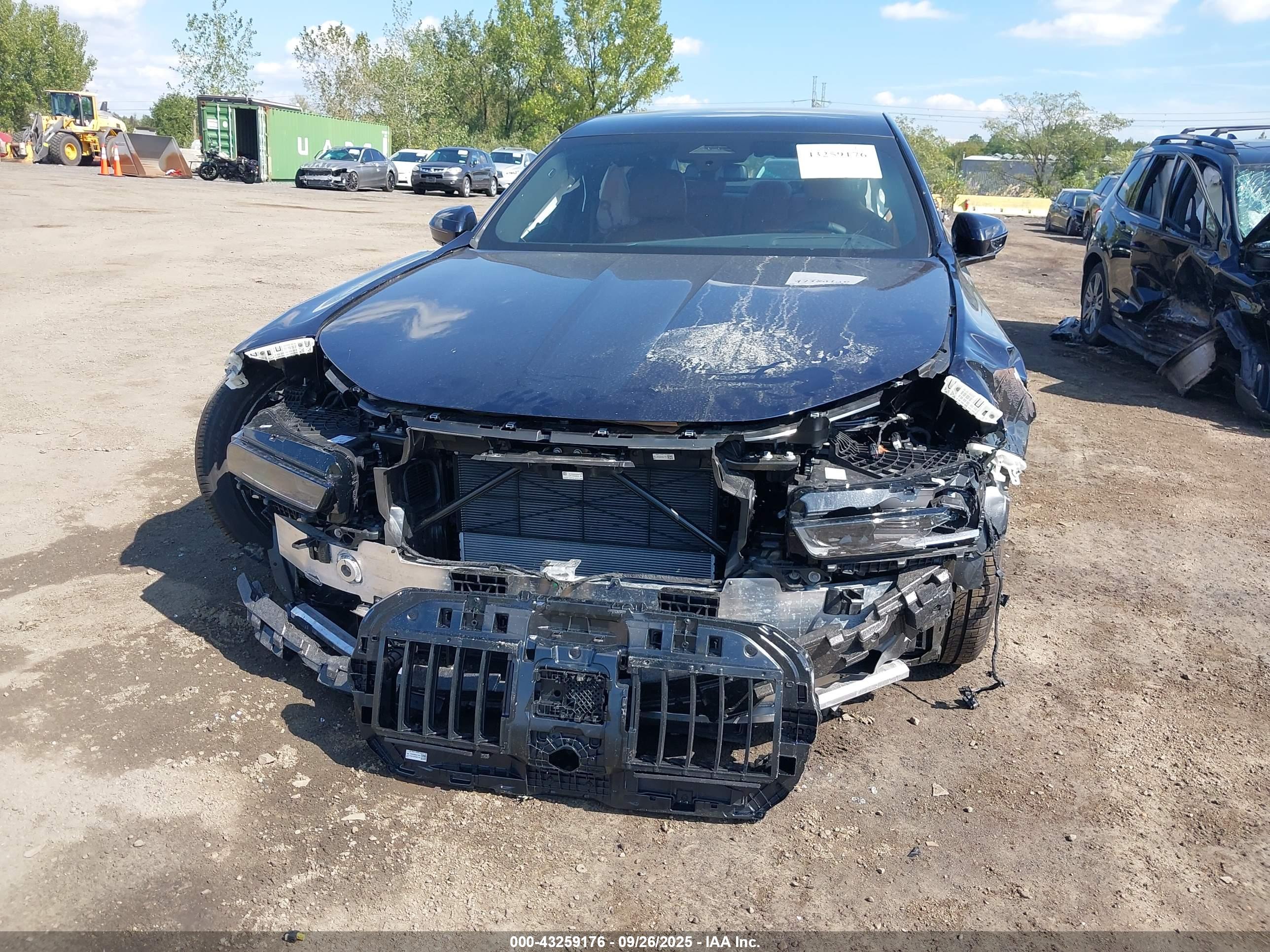 BMW 740 image 6