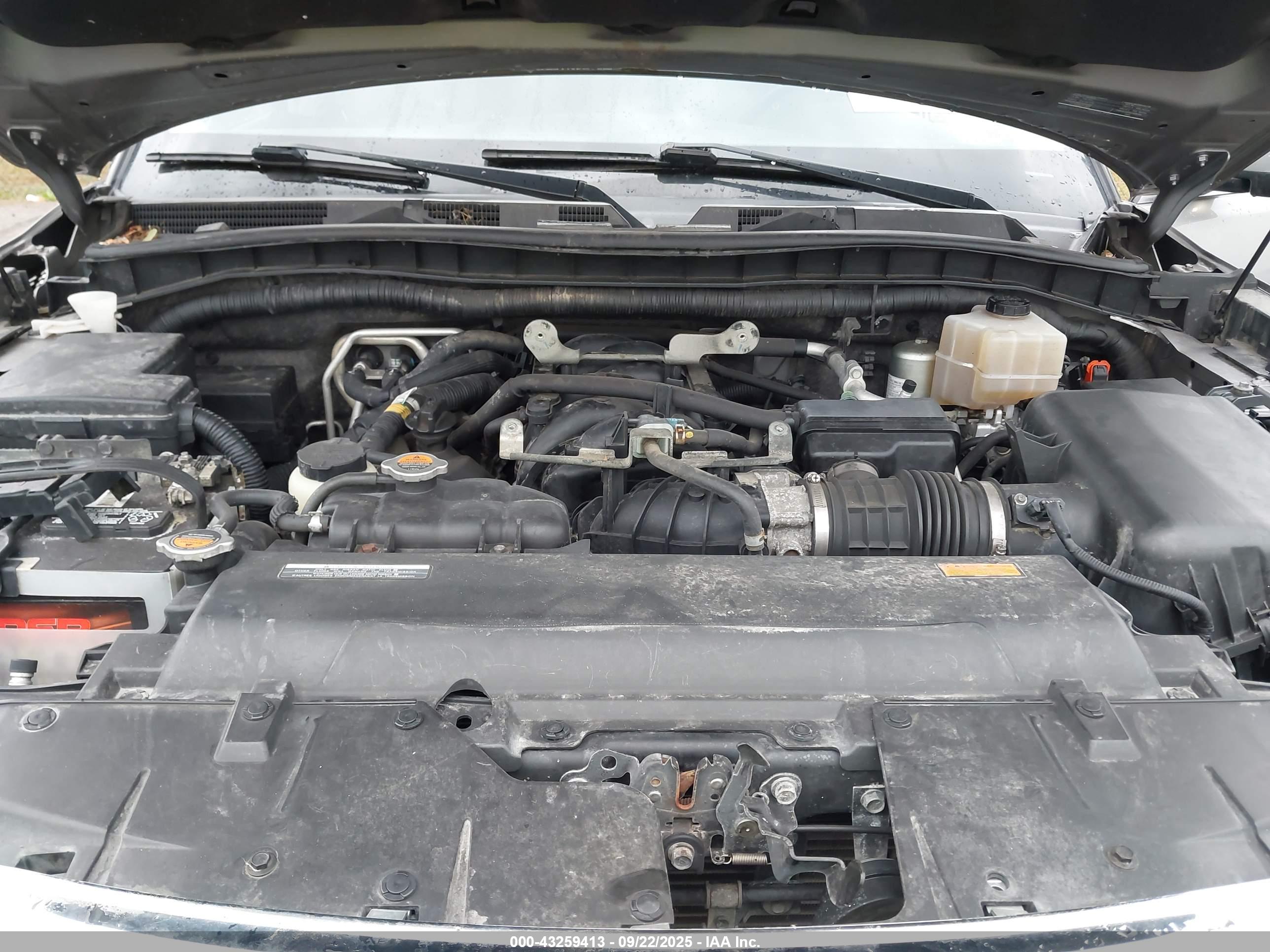 INFINITI QX56 image 10