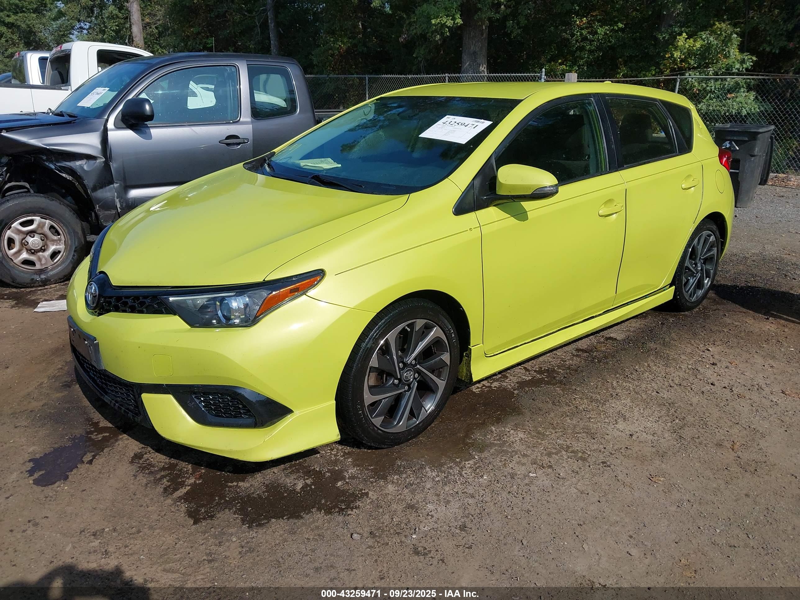 TOYOTA COROLLA image 2