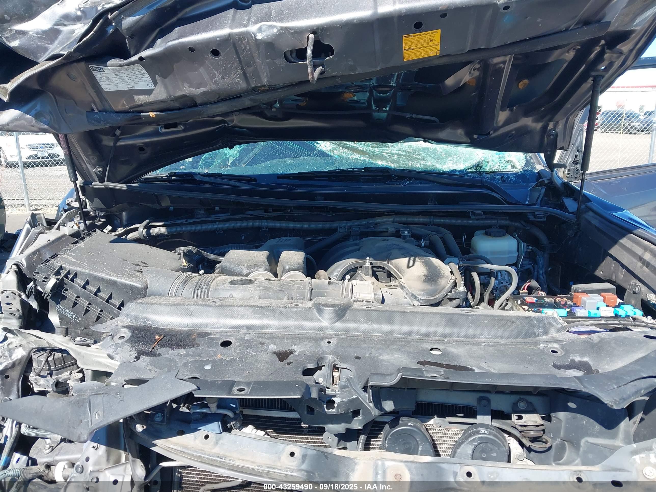 TOYOTA 4RUNNER image 10