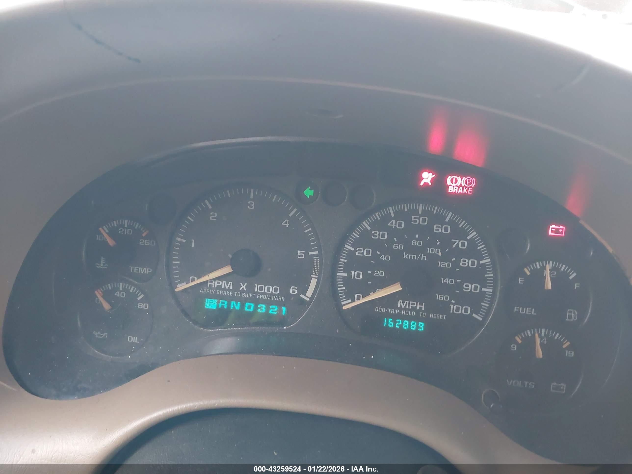 CHEVROLET BLAZER image 7