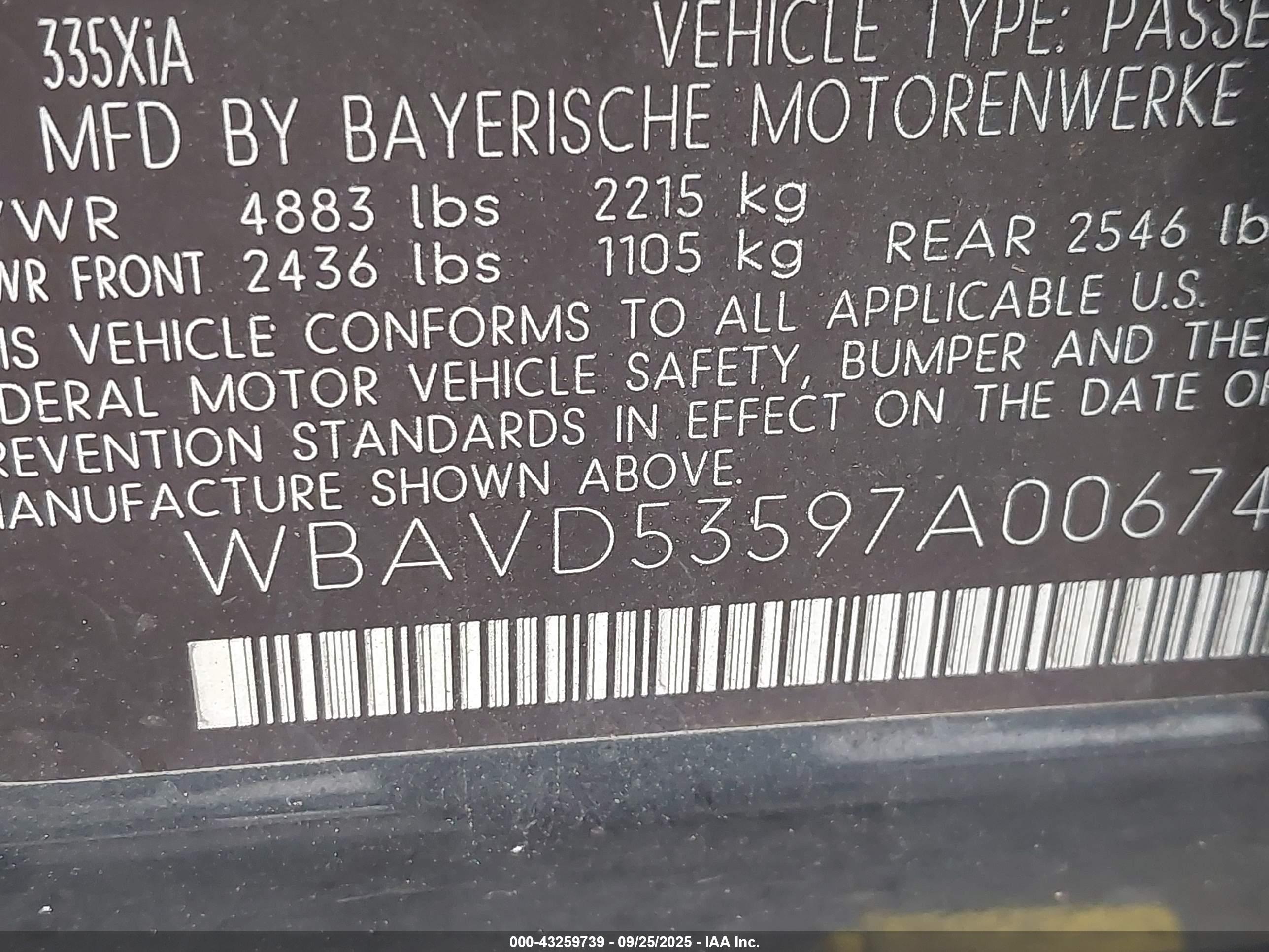 BMW 335XI image 9