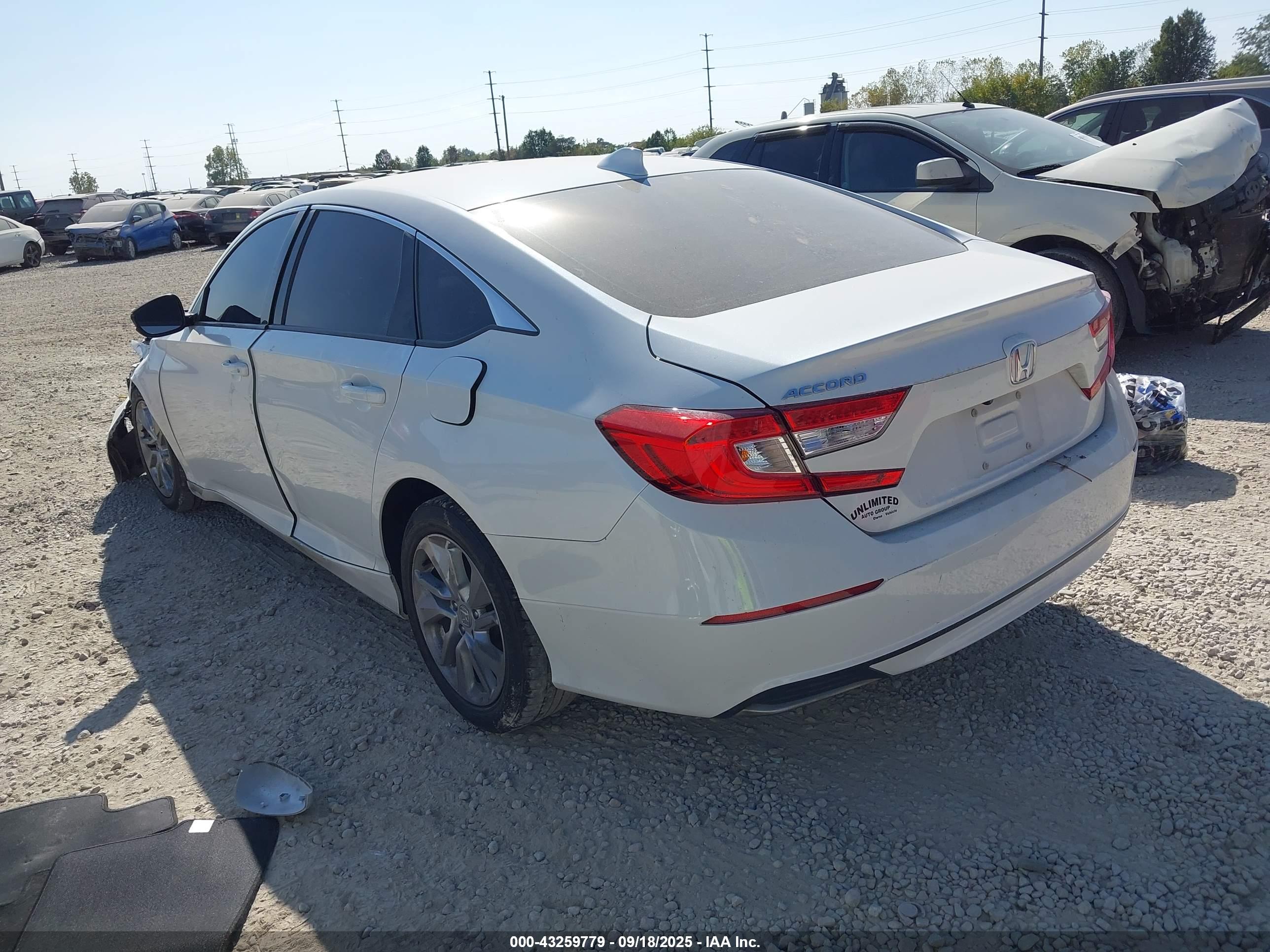 HONDA ACCORD image 3