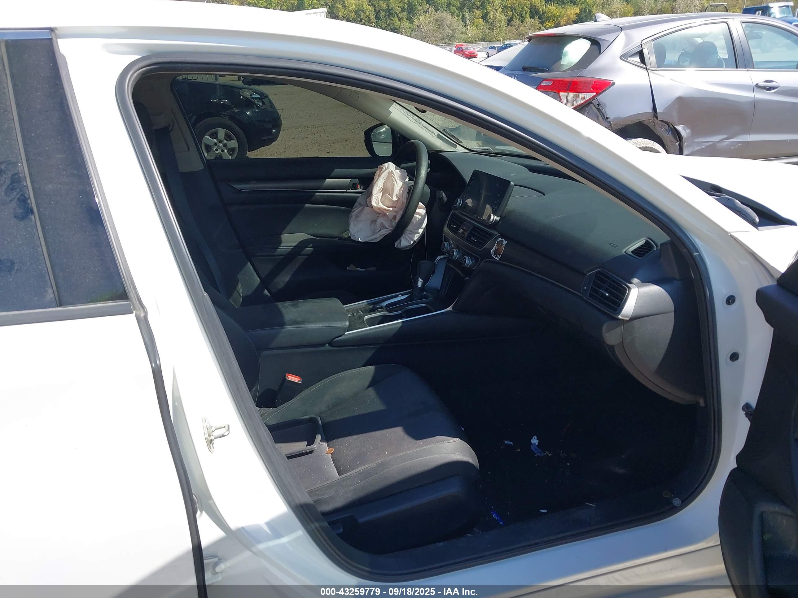 HONDA ACCORD image 5