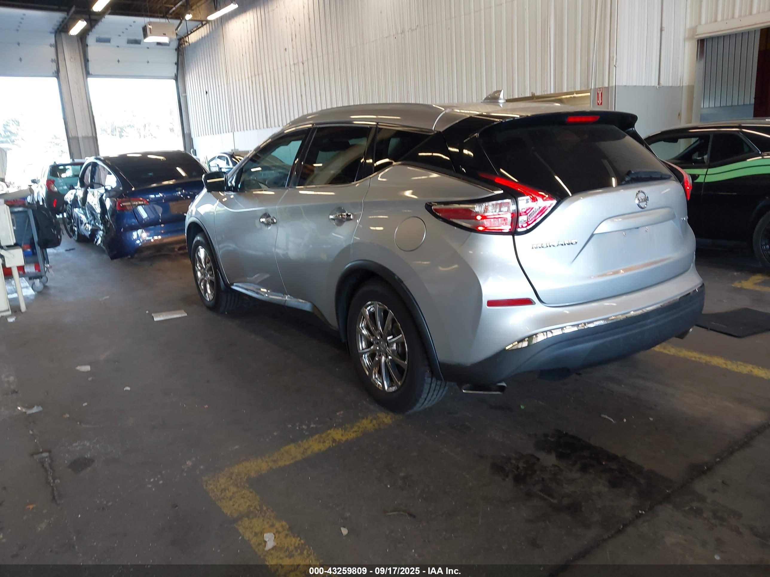 NISSAN MURANO image 3