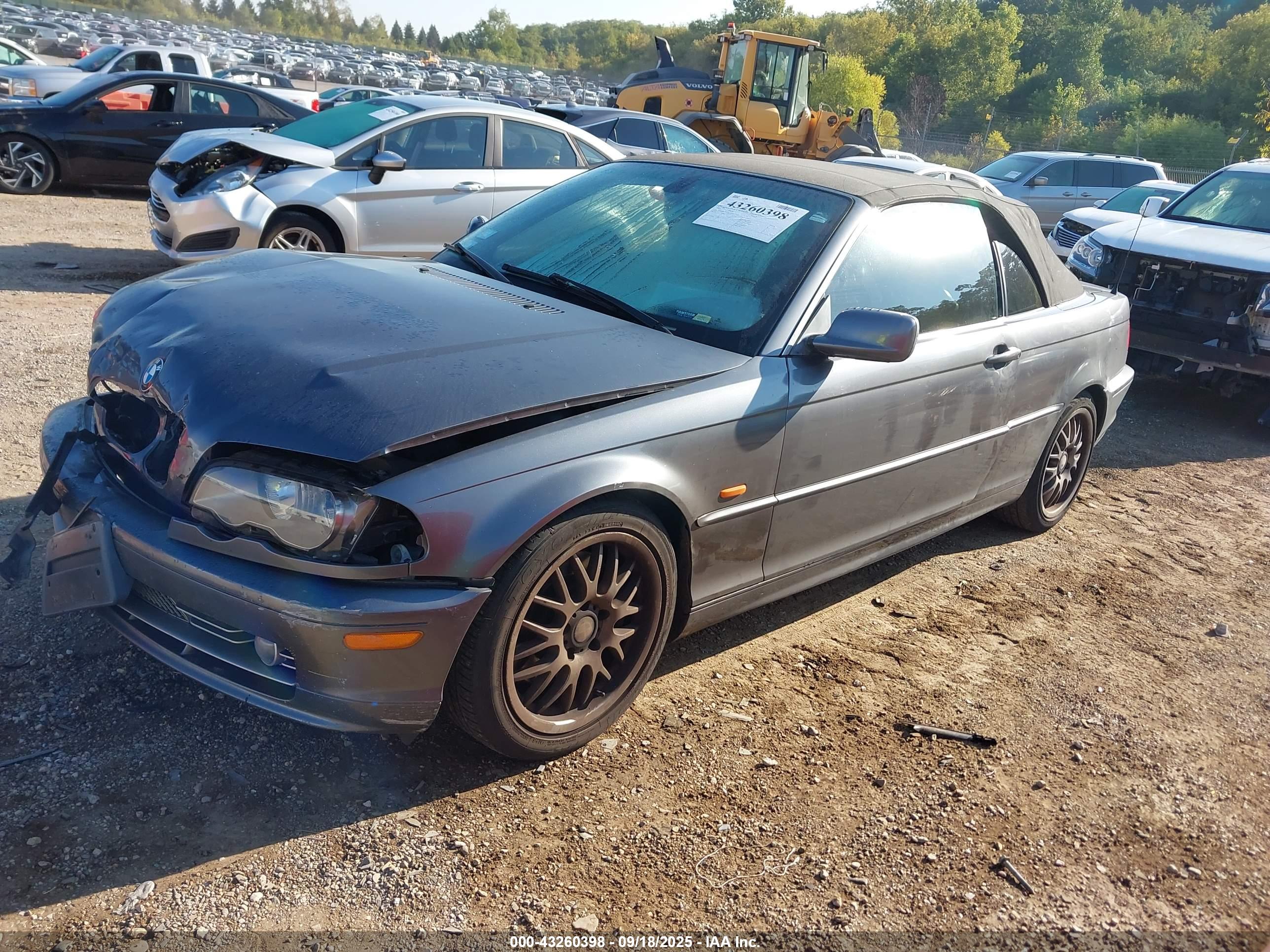BMW 330CI image 2