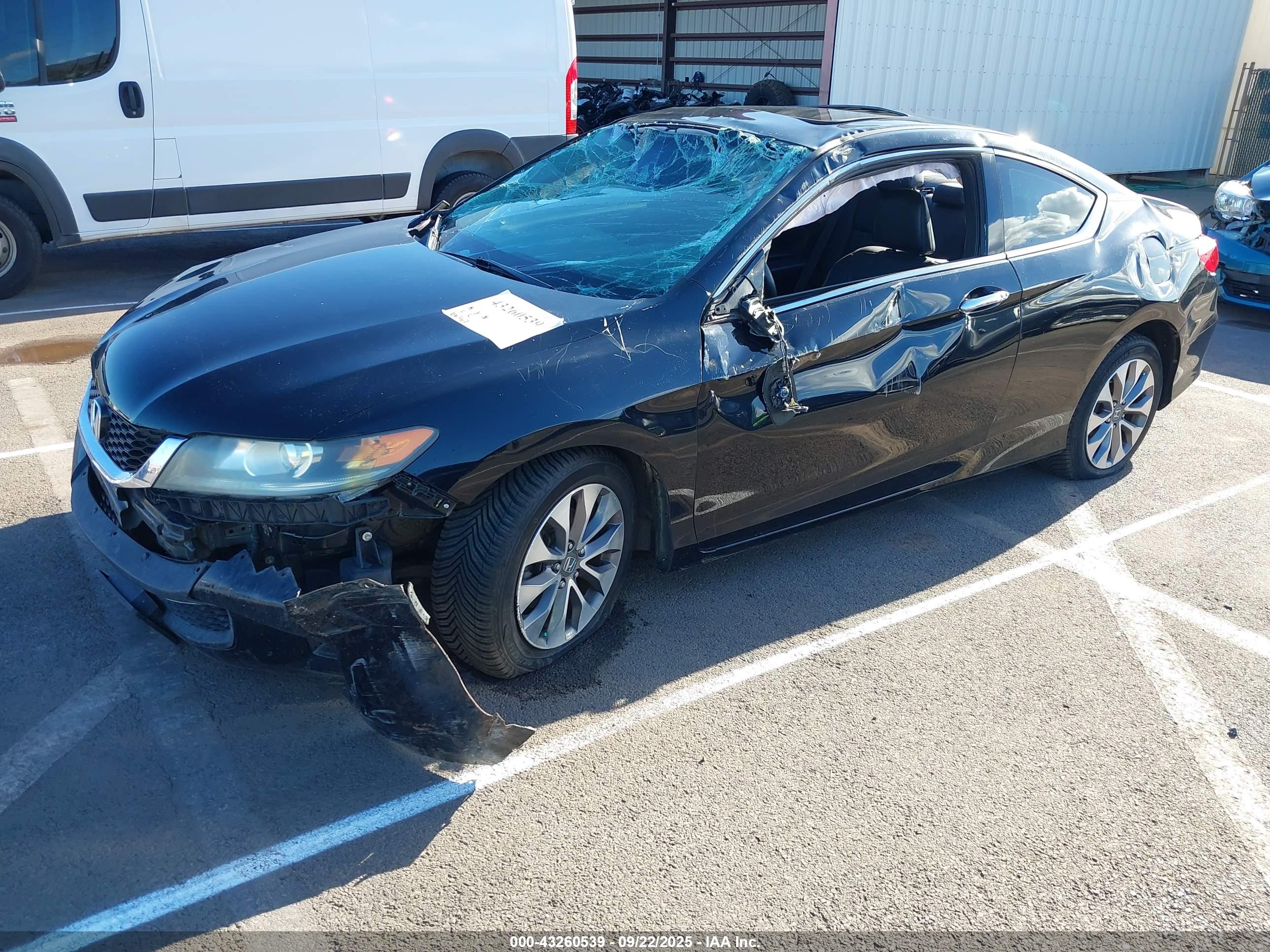 HONDA ACCORD image 2