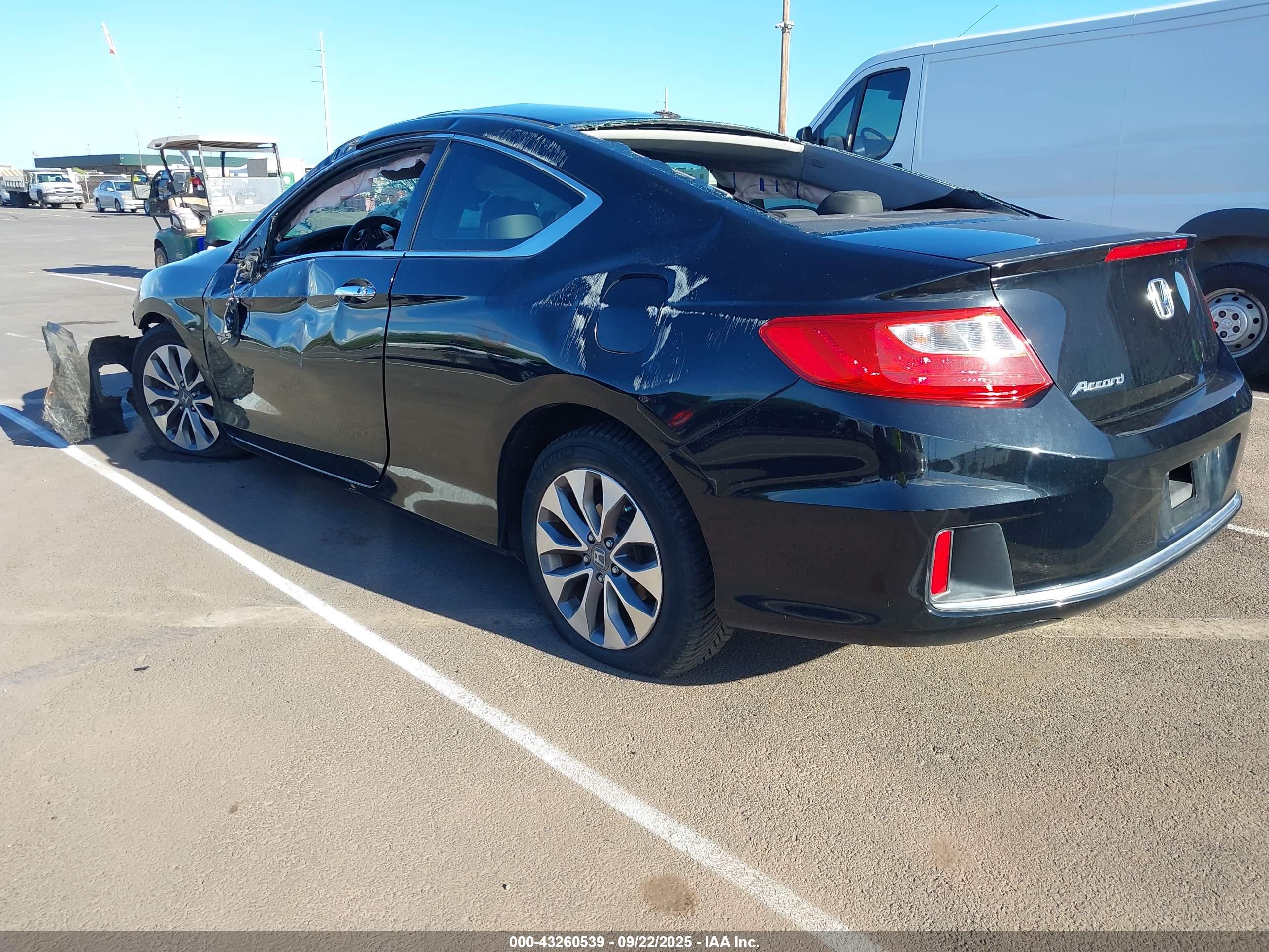 HONDA ACCORD image 3
