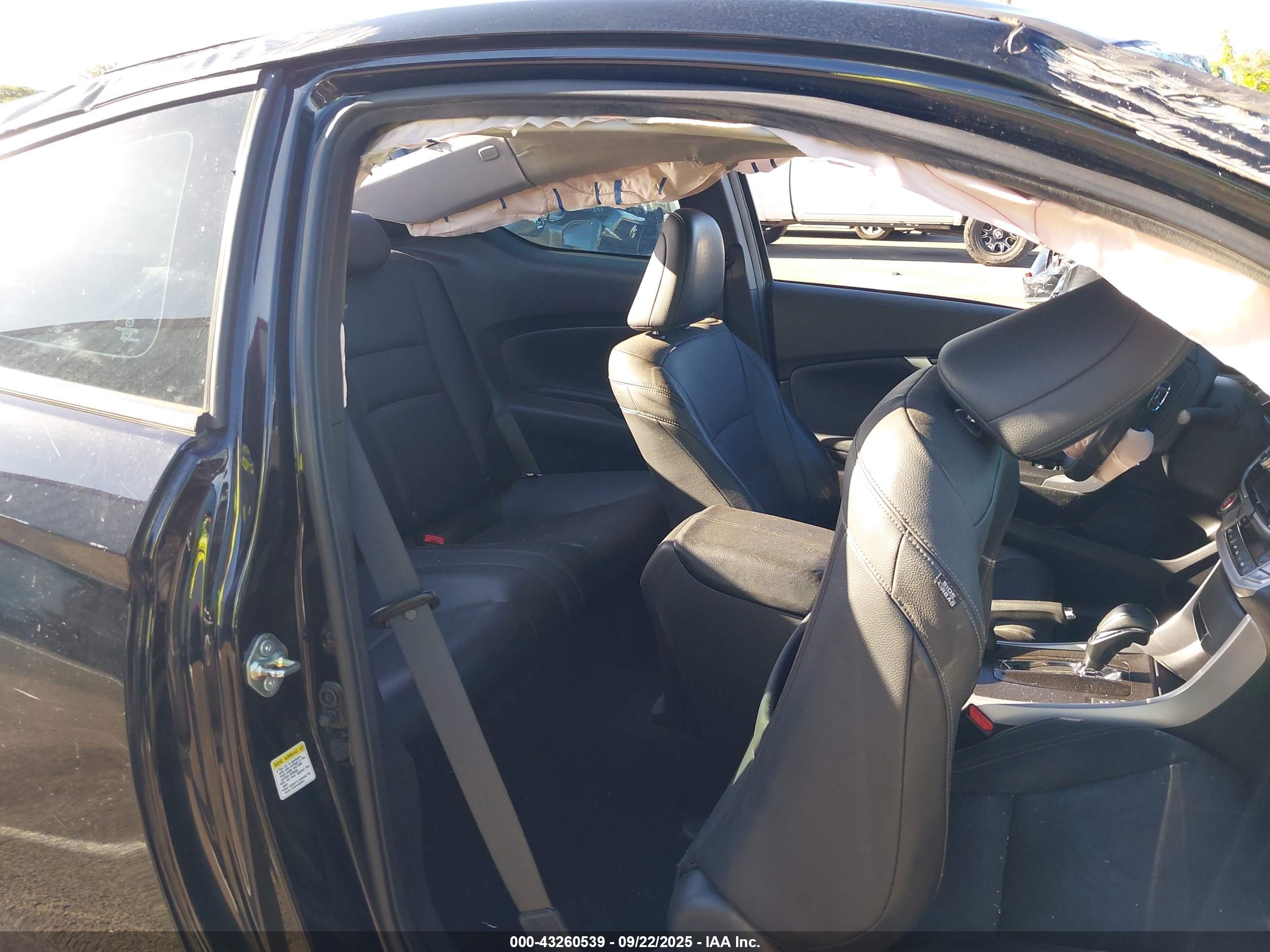 HONDA ACCORD image 8