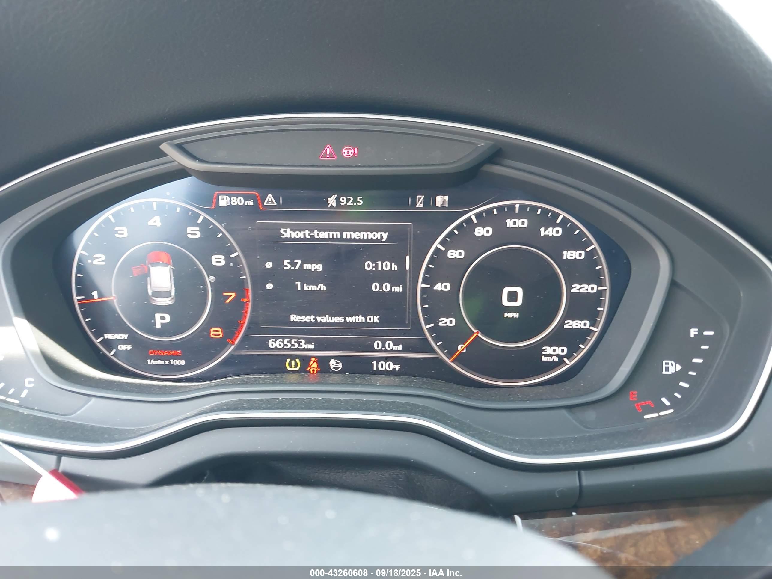 AUDI Q5 image 7