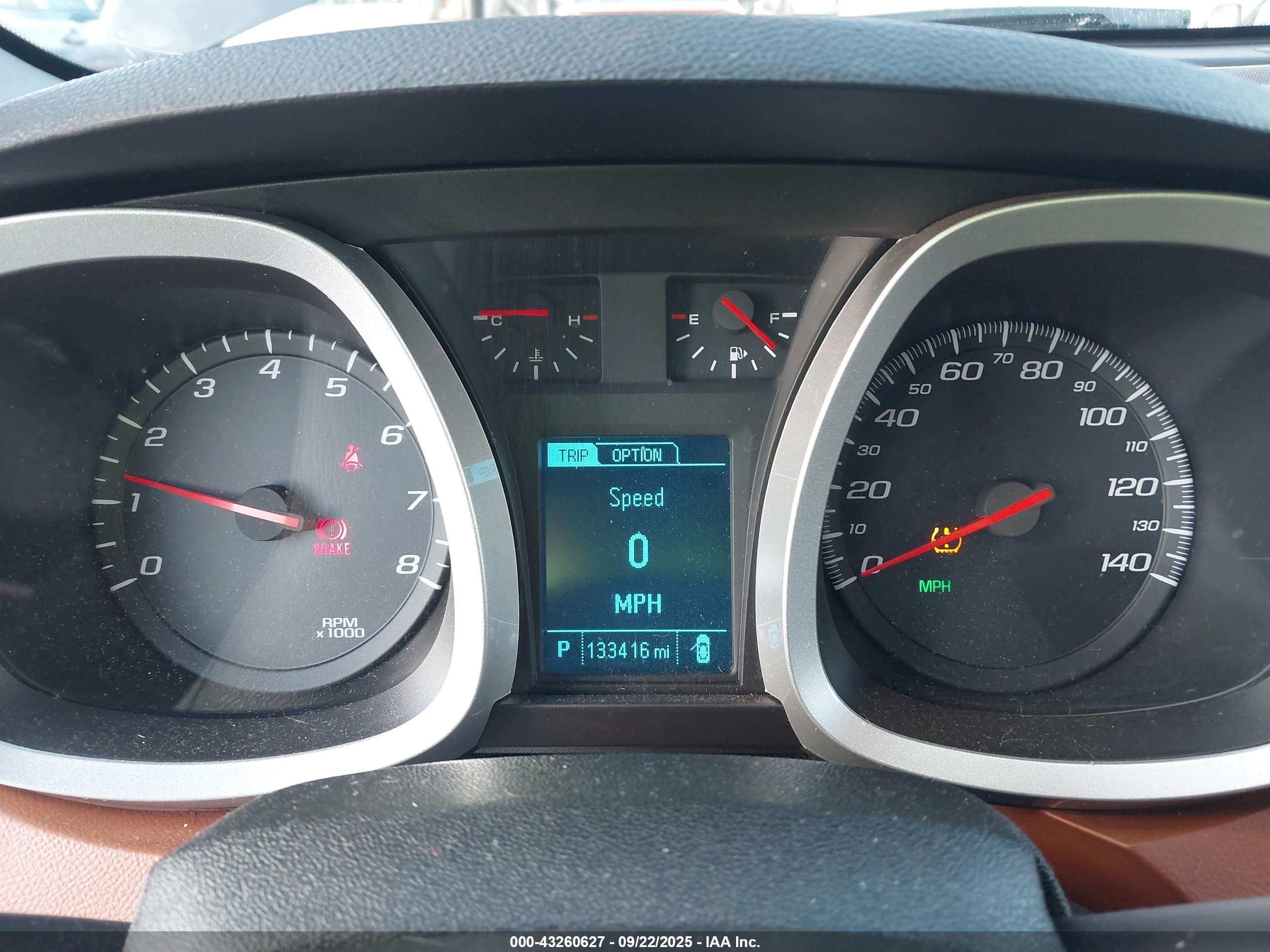 CHEVROLET EQUINOX image 7