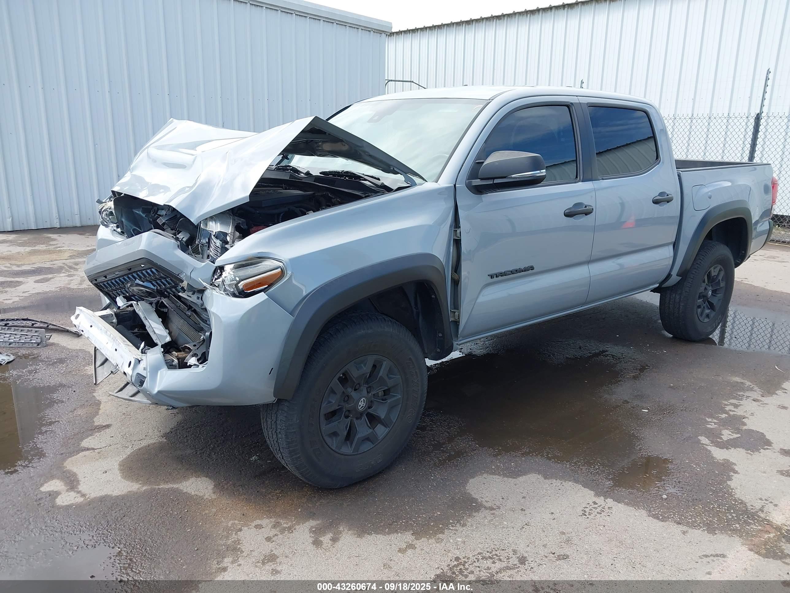 TOYOTA TACOMA image 2