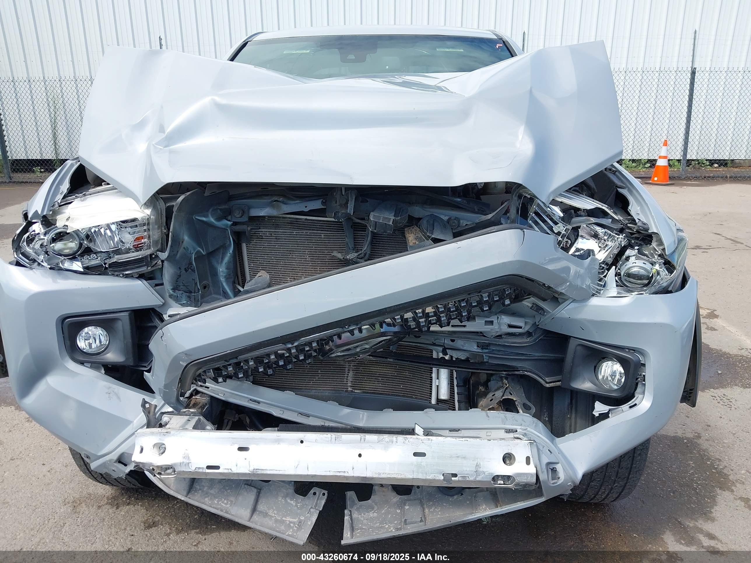 TOYOTA TACOMA image 6