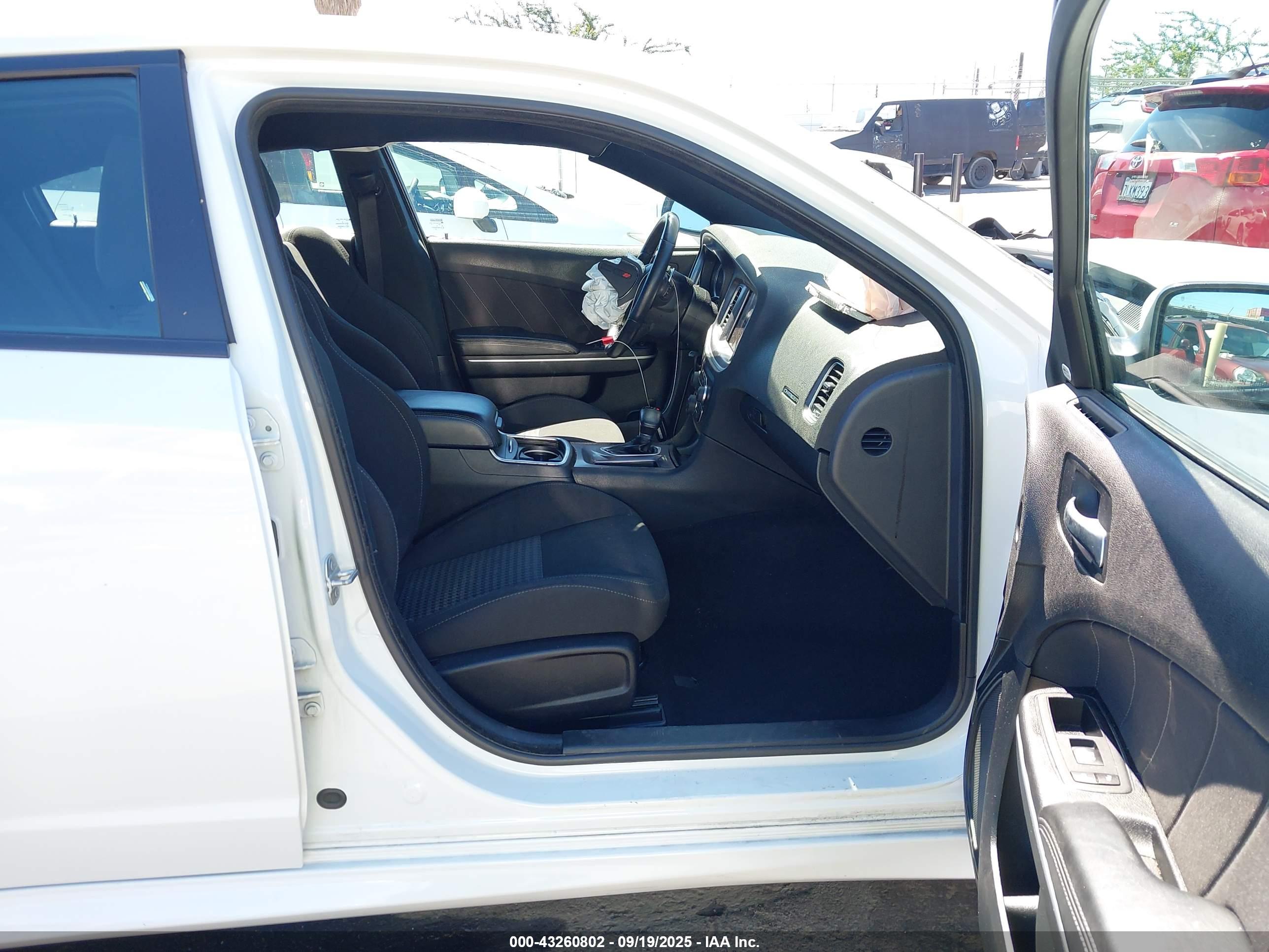 DODGE CHARGER image 5