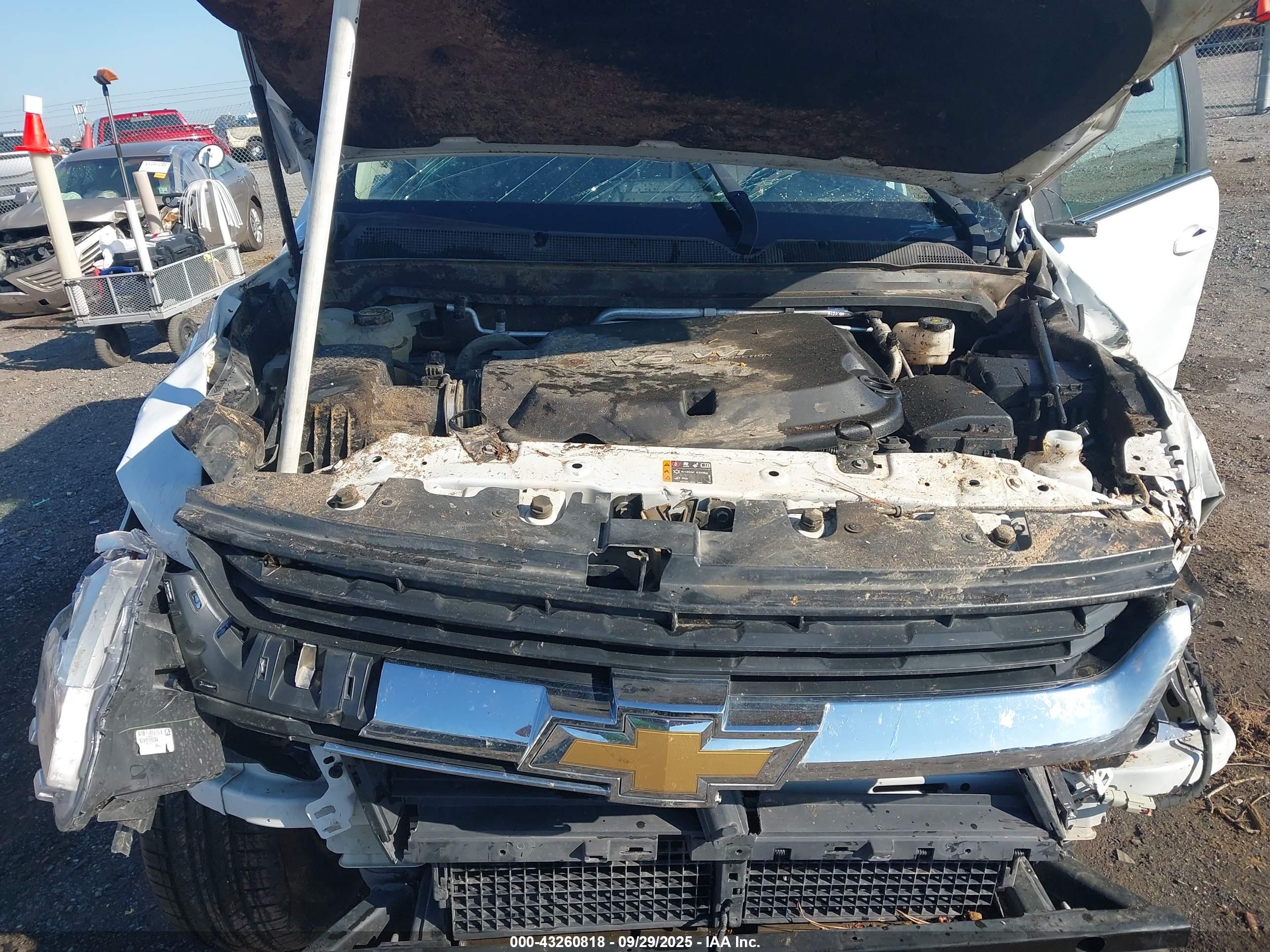 CHEVROLET COLORADO image 10