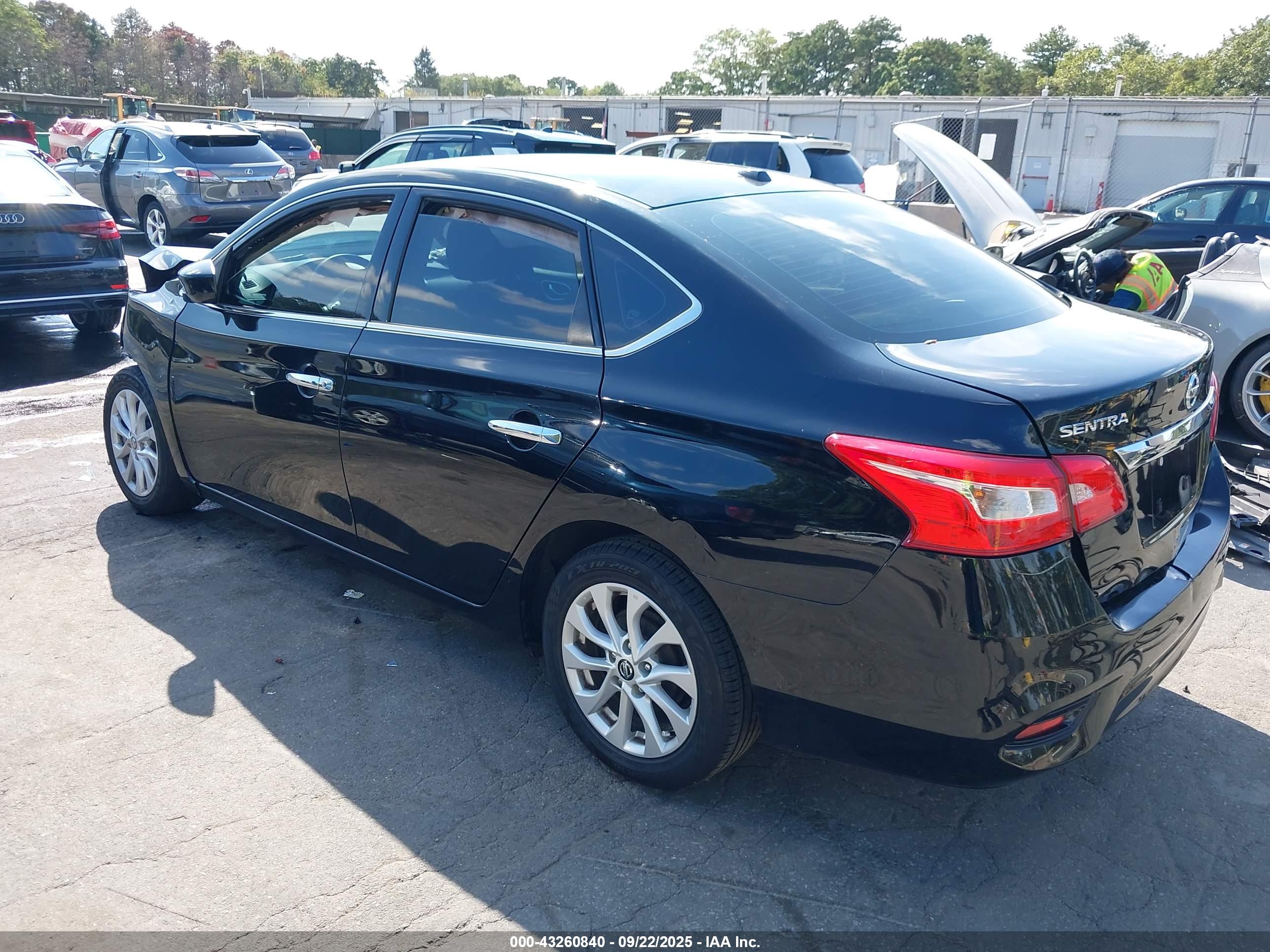 NISSAN SENTRA image 3