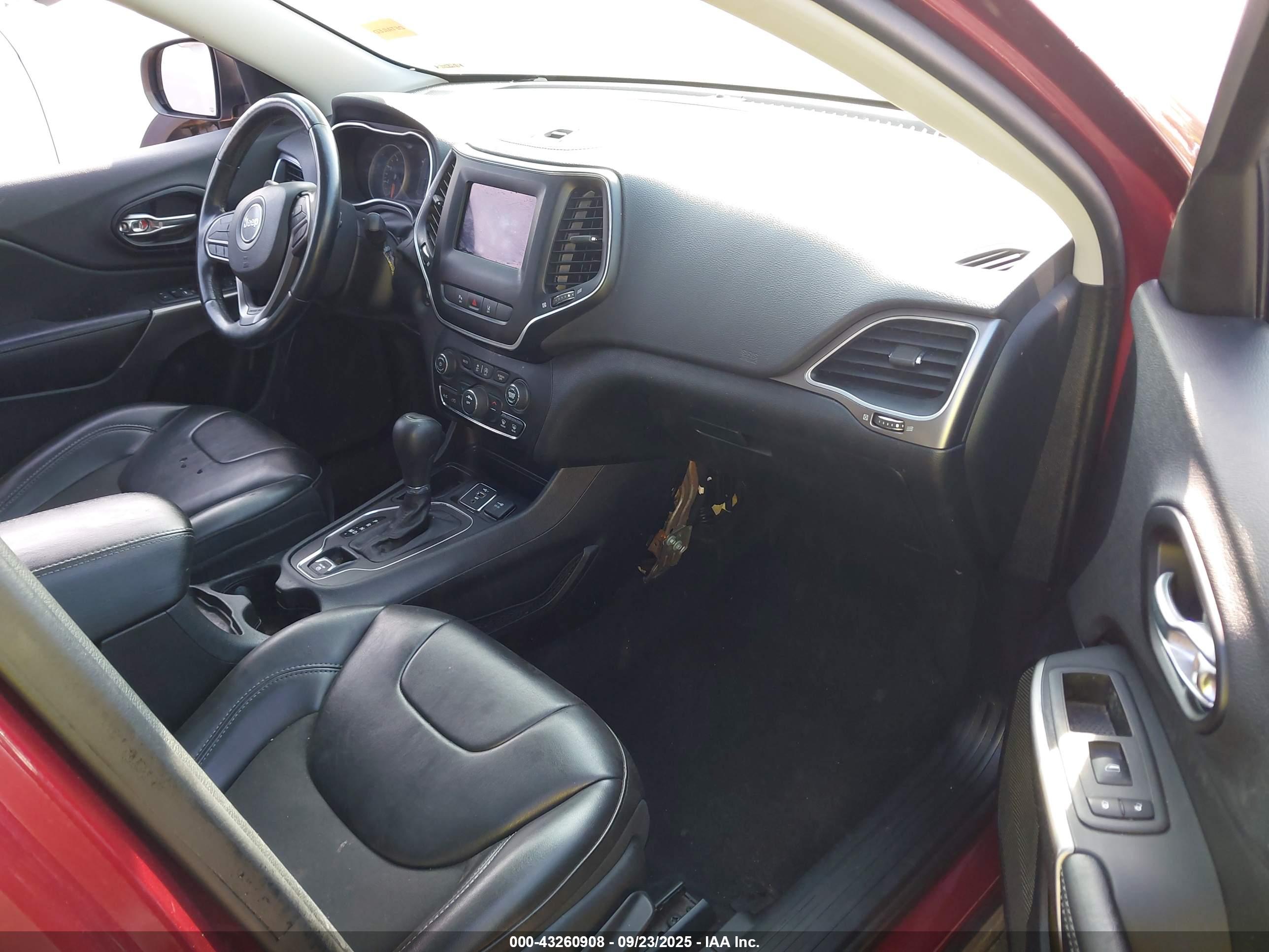 JEEP CHEROKEE image 5