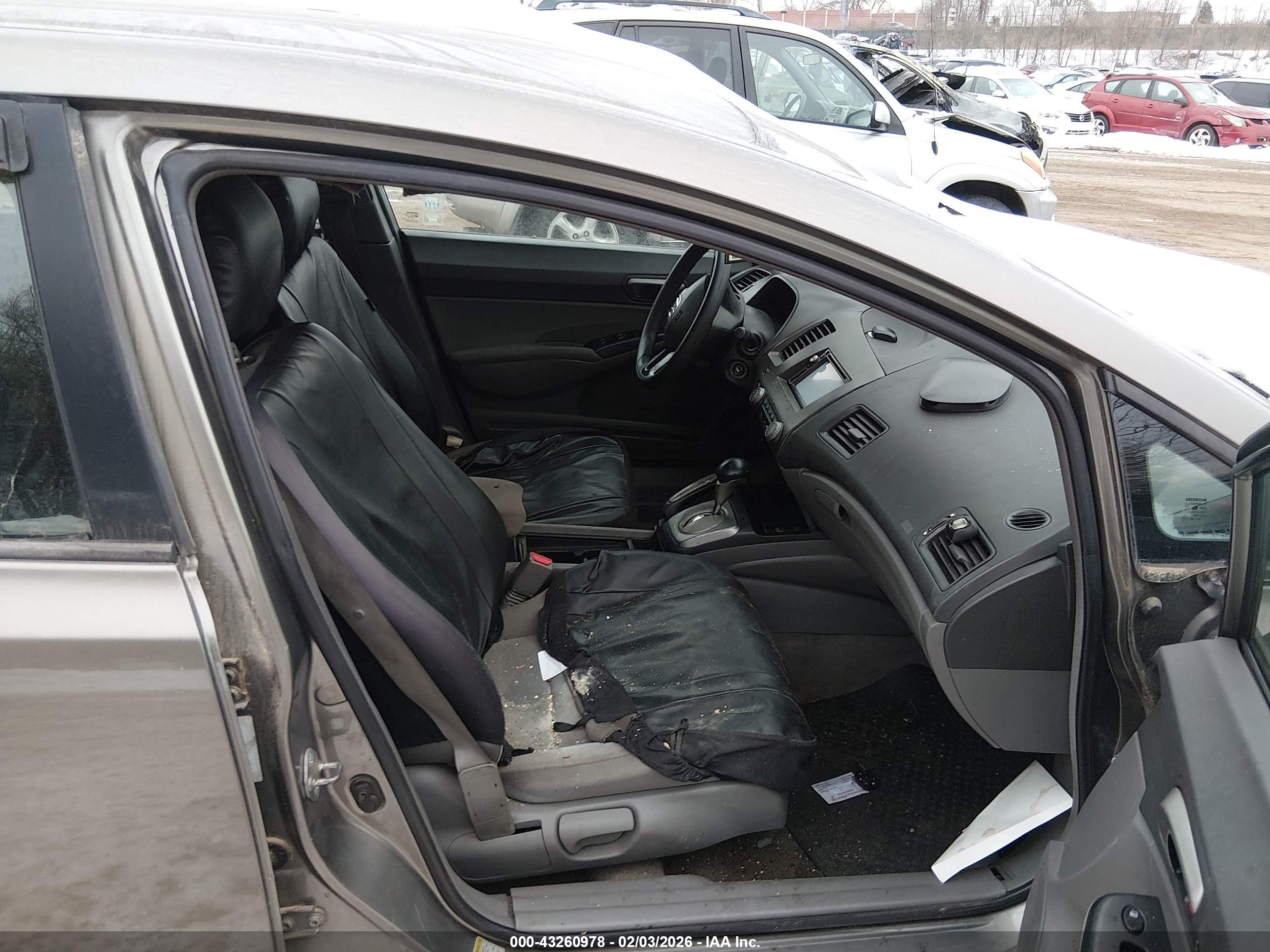 HONDA CIVIC image 5