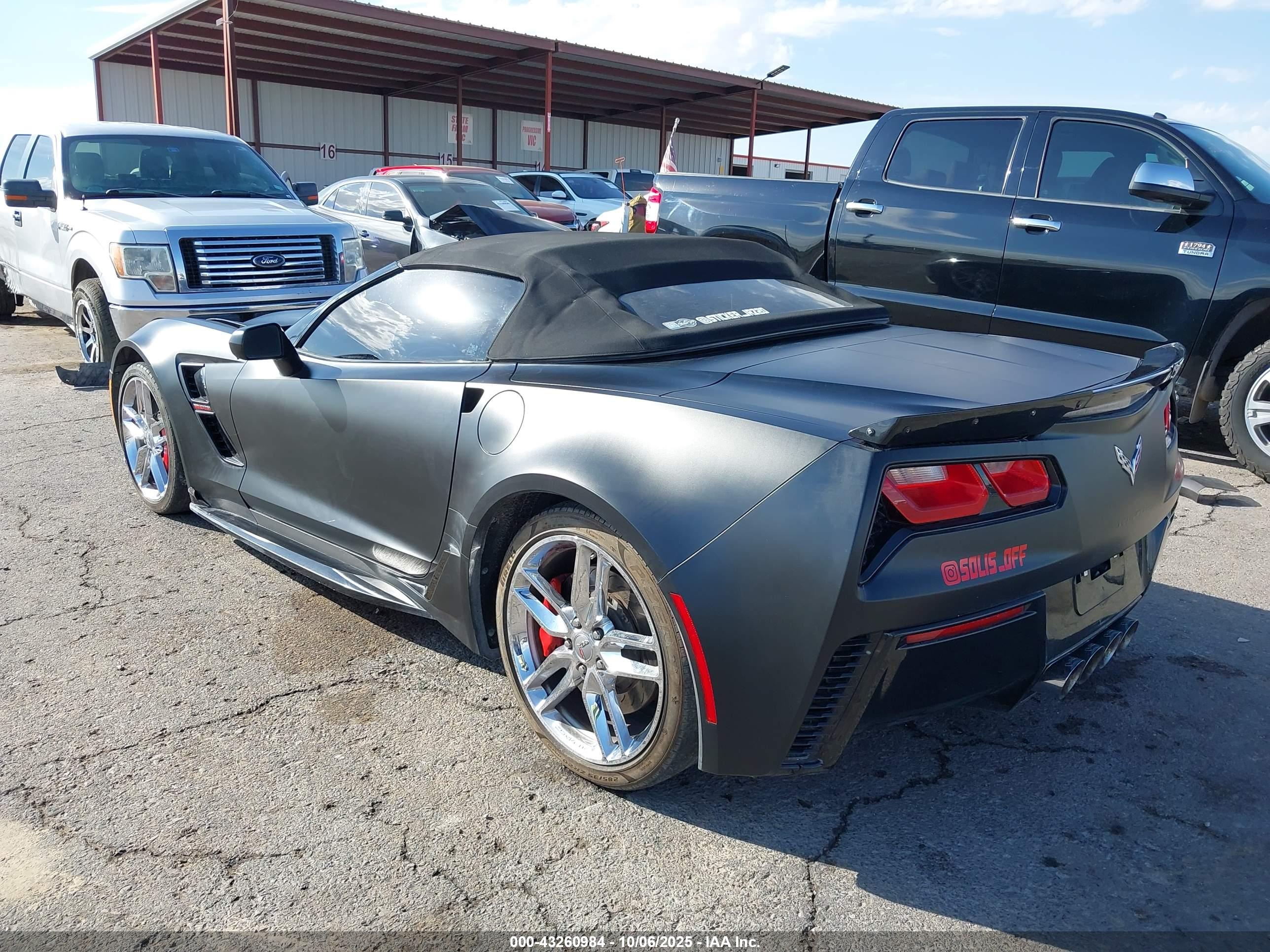CHEVROLET CORVETTE image 3