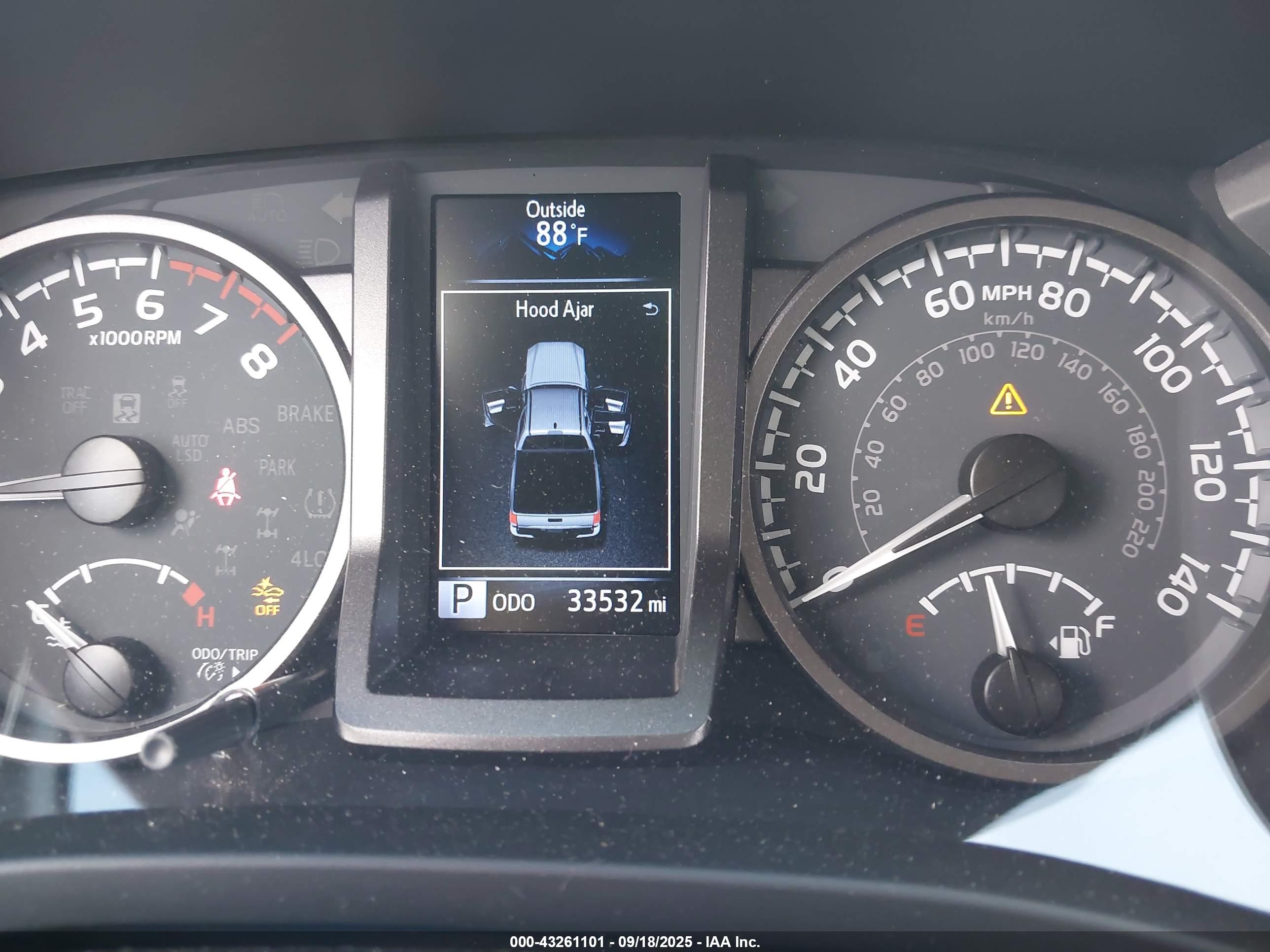 TOYOTA TACOMA image 7