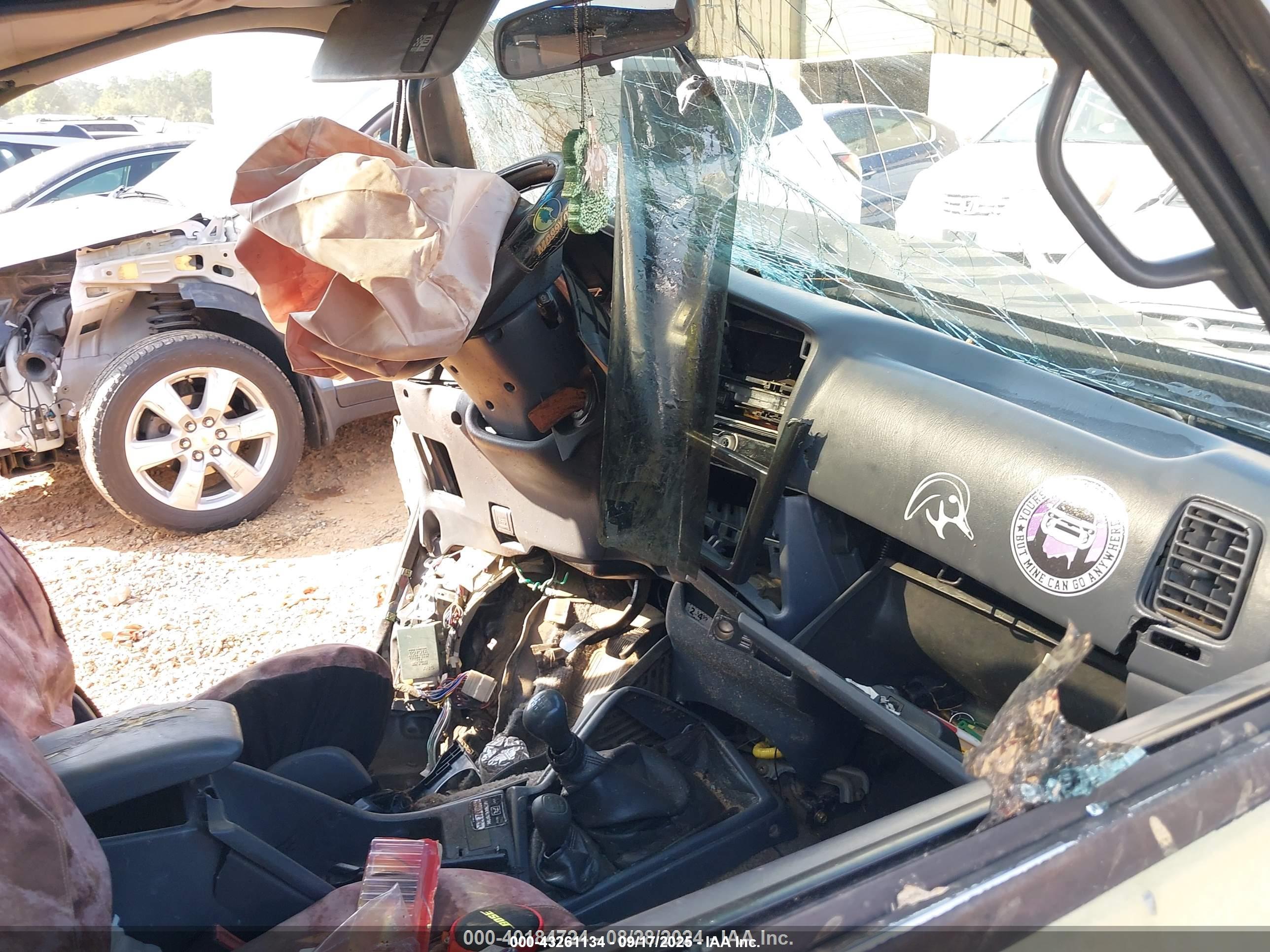 TOYOTA TACOMA image 5