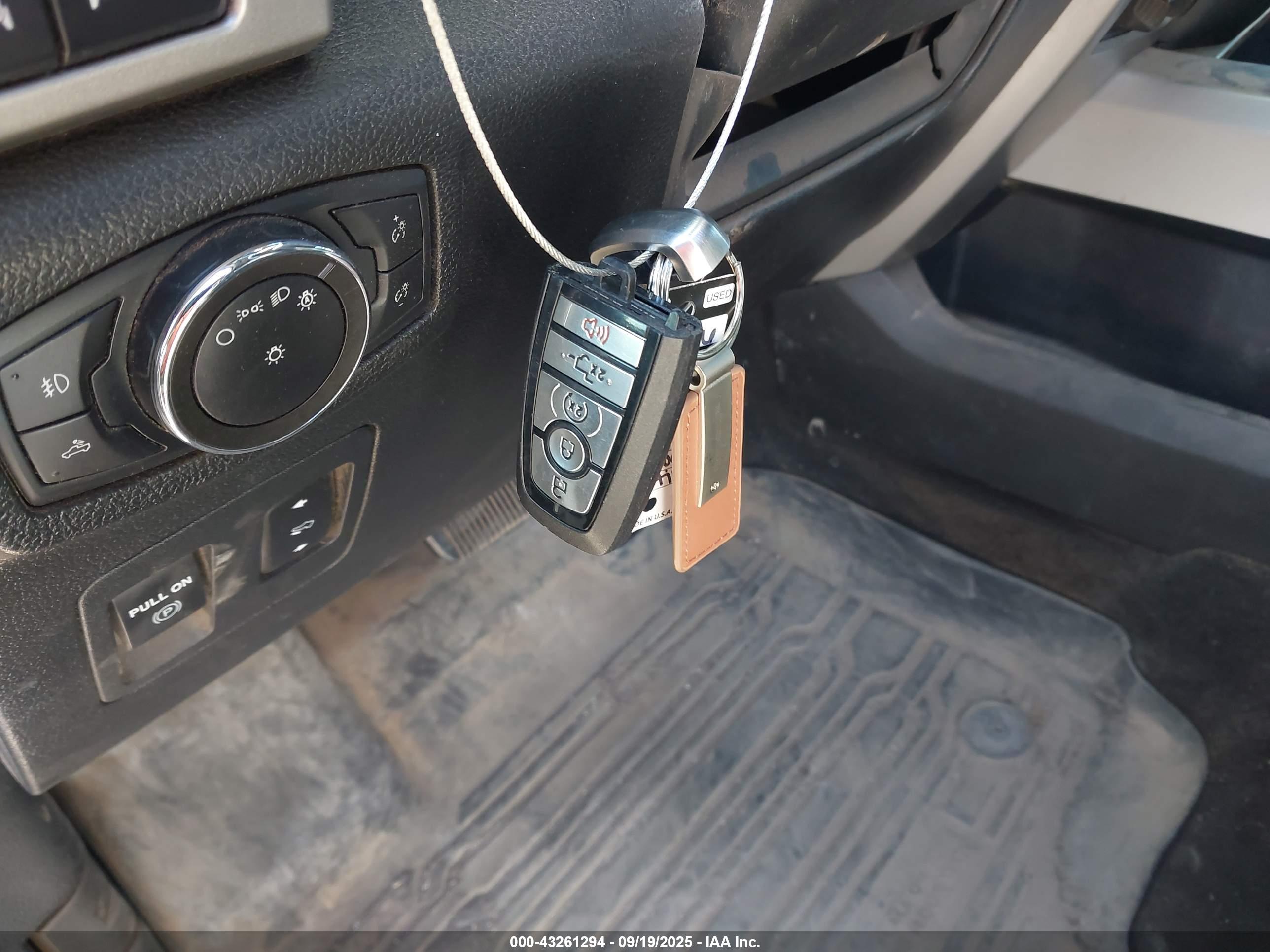 FORD F-150 image 11