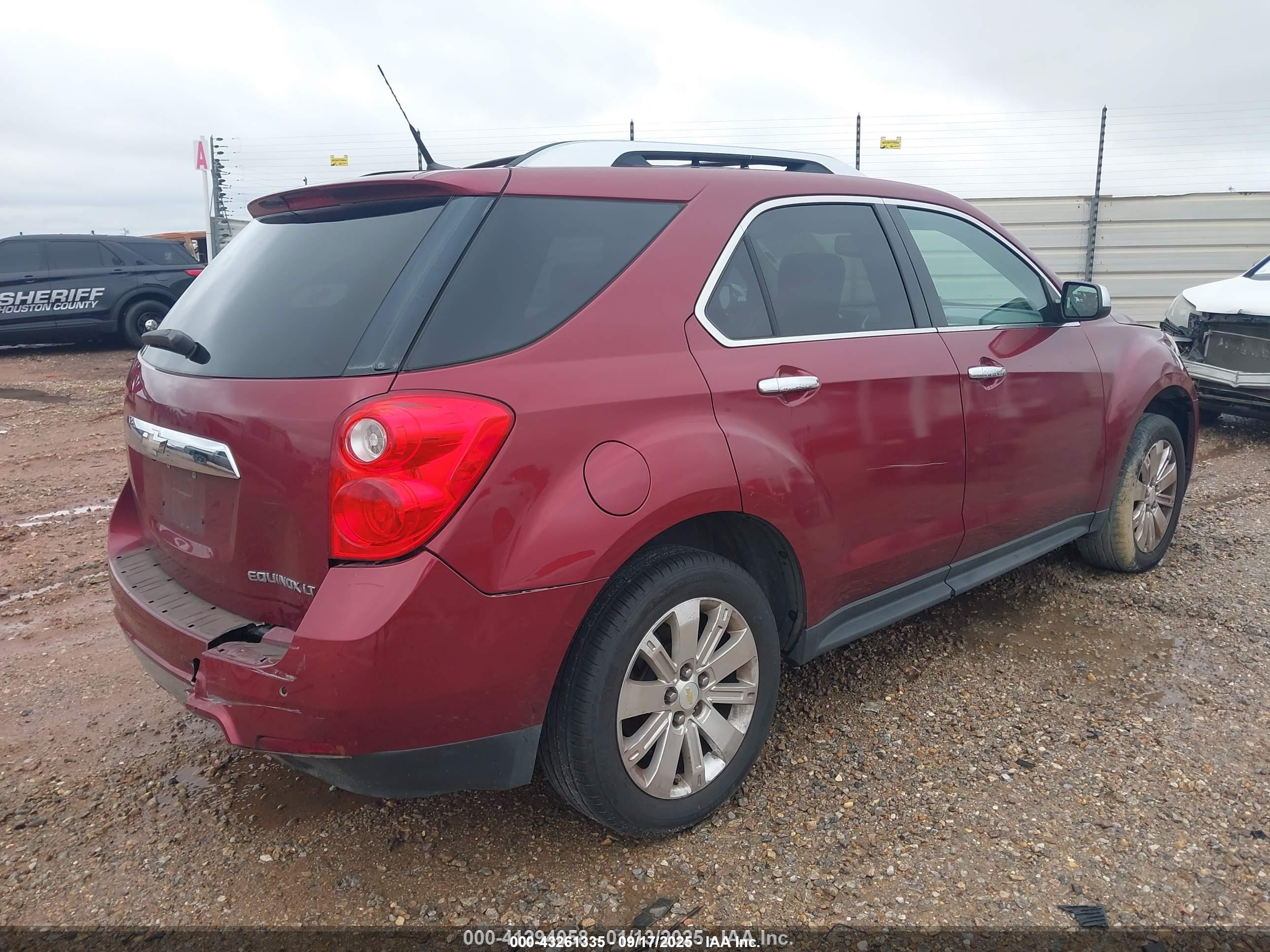 CHEVROLET EQUINOX image 4