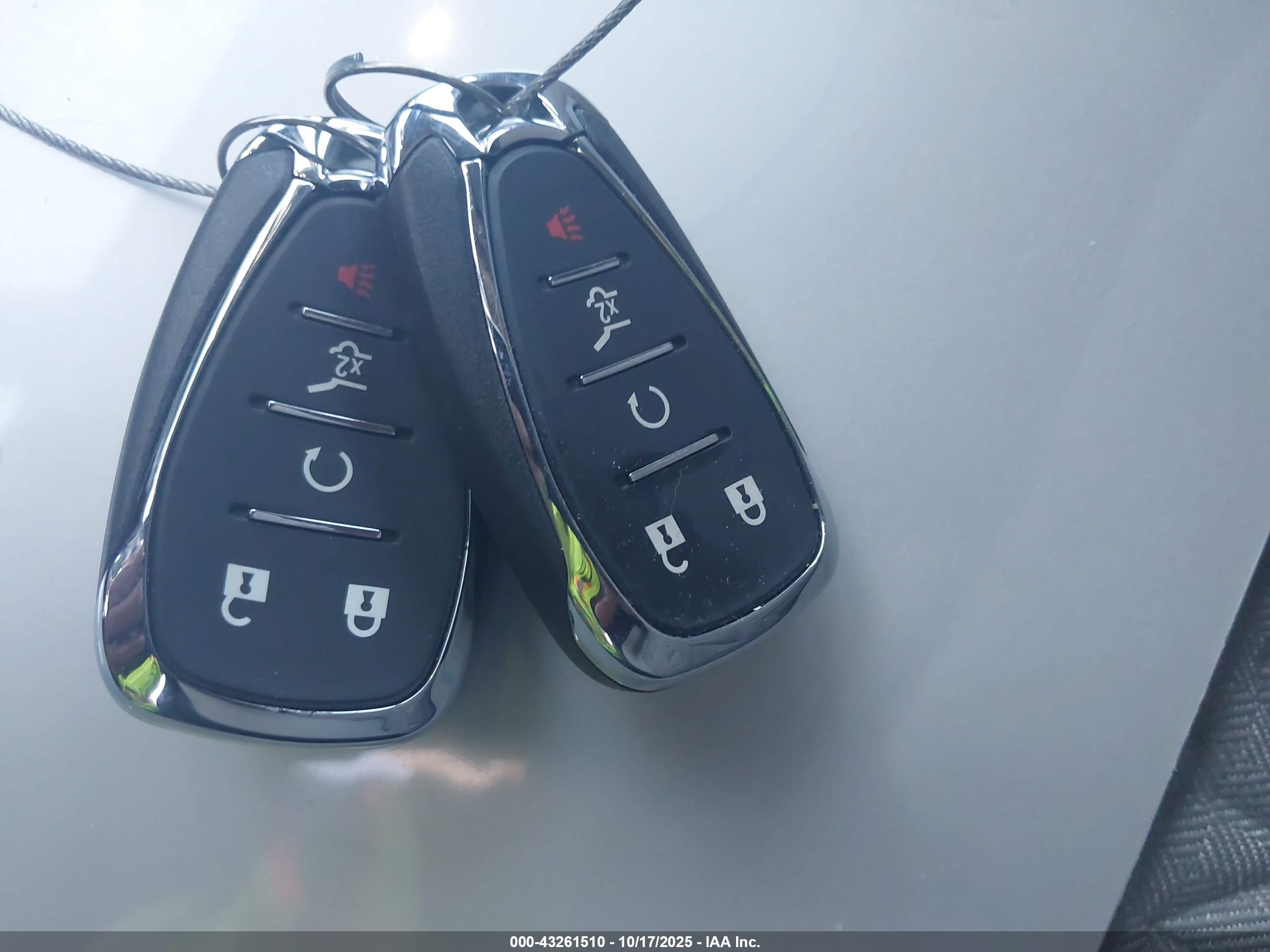 CHEVROLET EQUINOX image 11