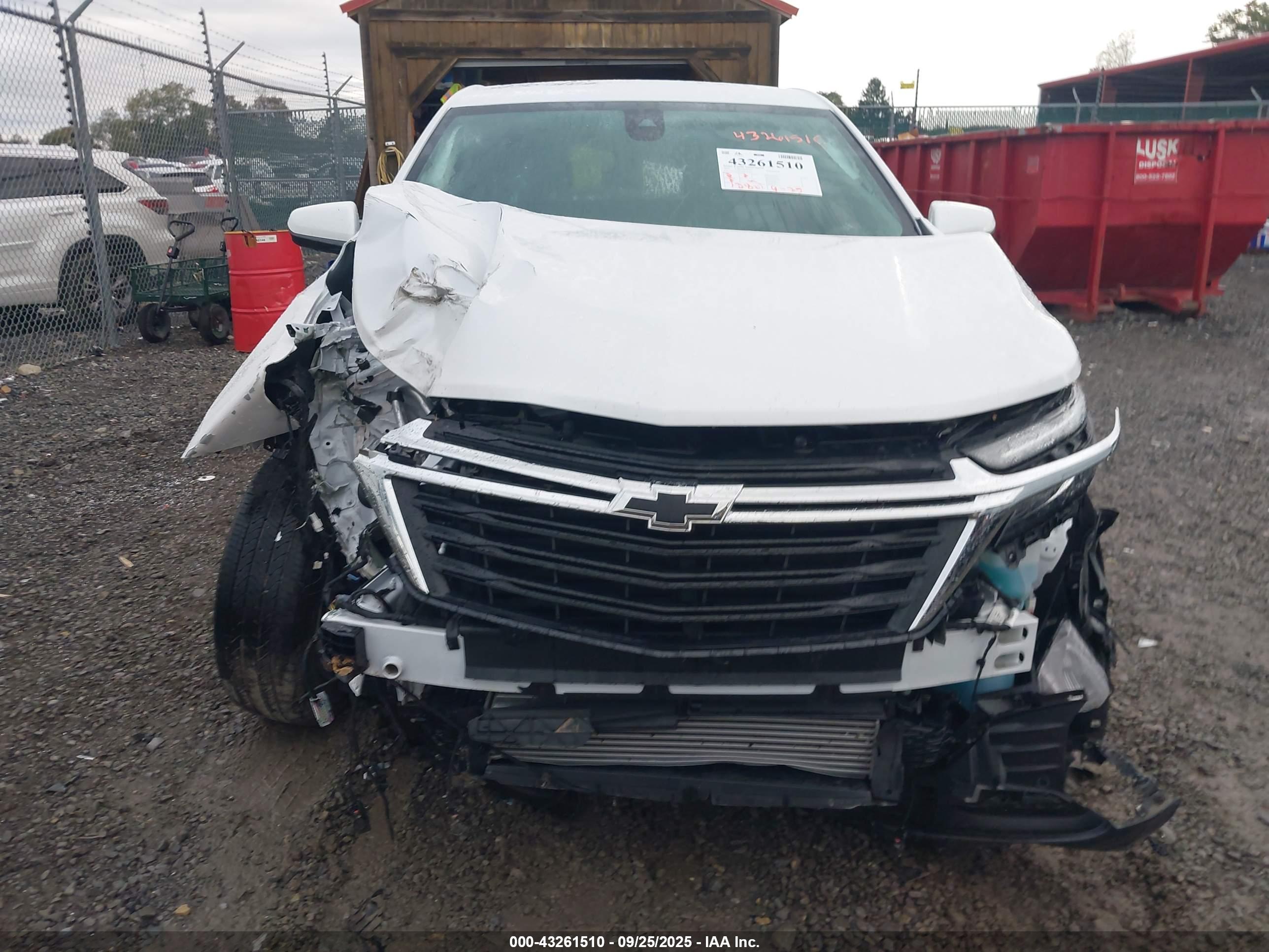 CHEVROLET EQUINOX image 6