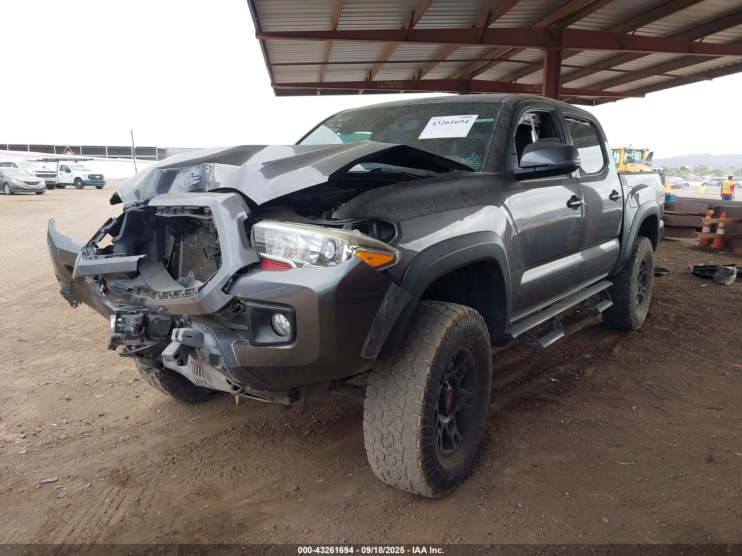TOYOTA TACOMA image 2