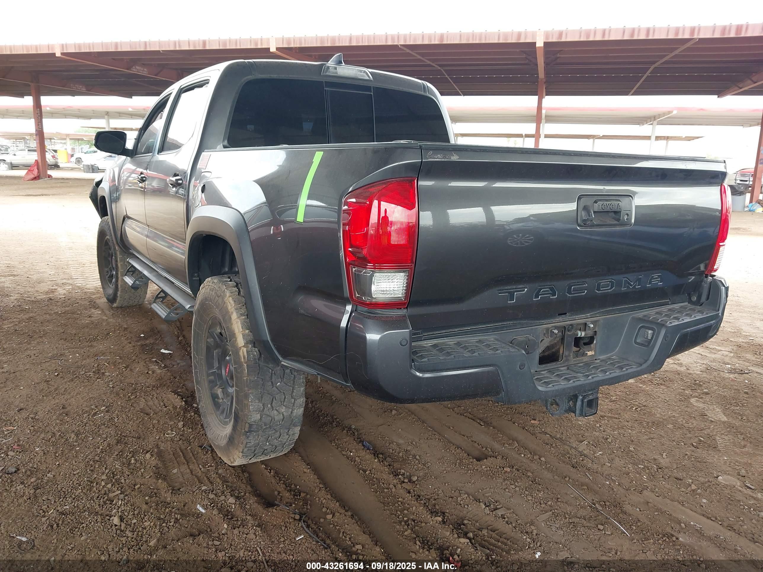 TOYOTA TACOMA image 3