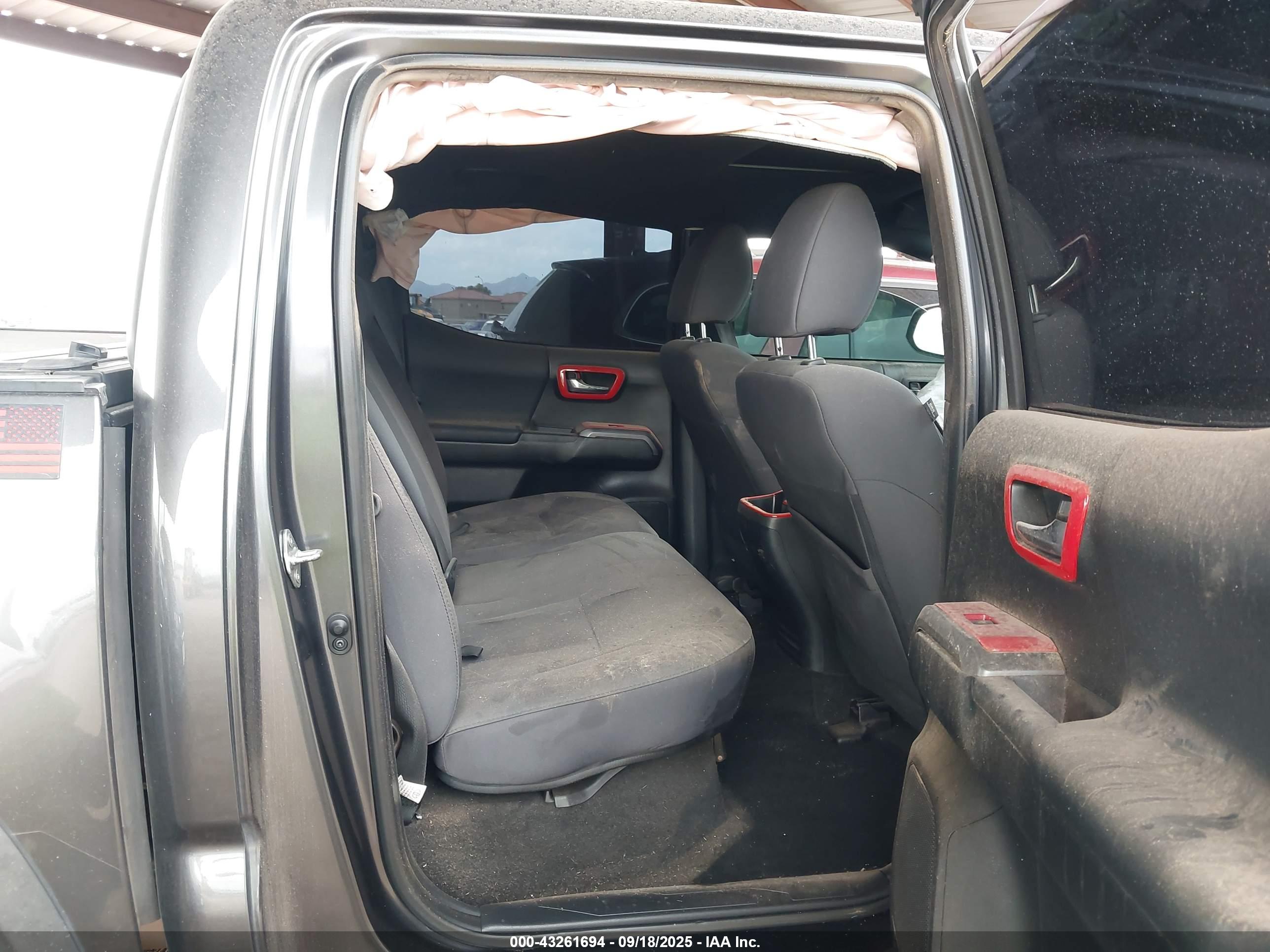 TOYOTA TACOMA image 8