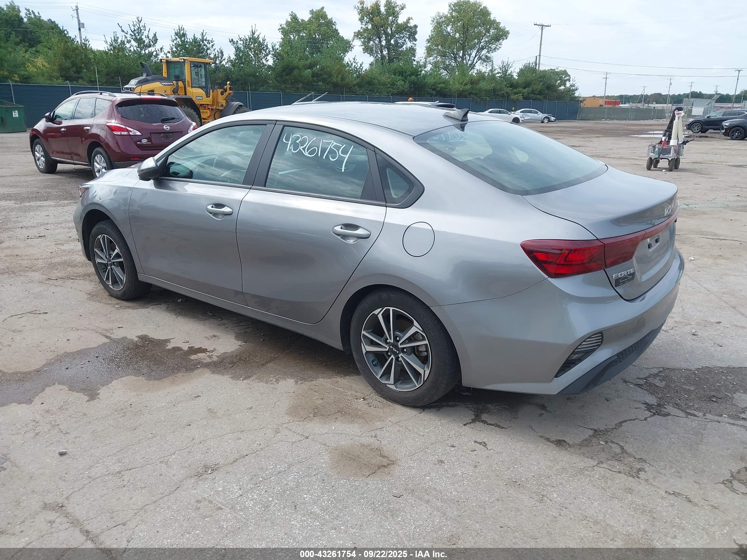 KIA FORTE image 3
