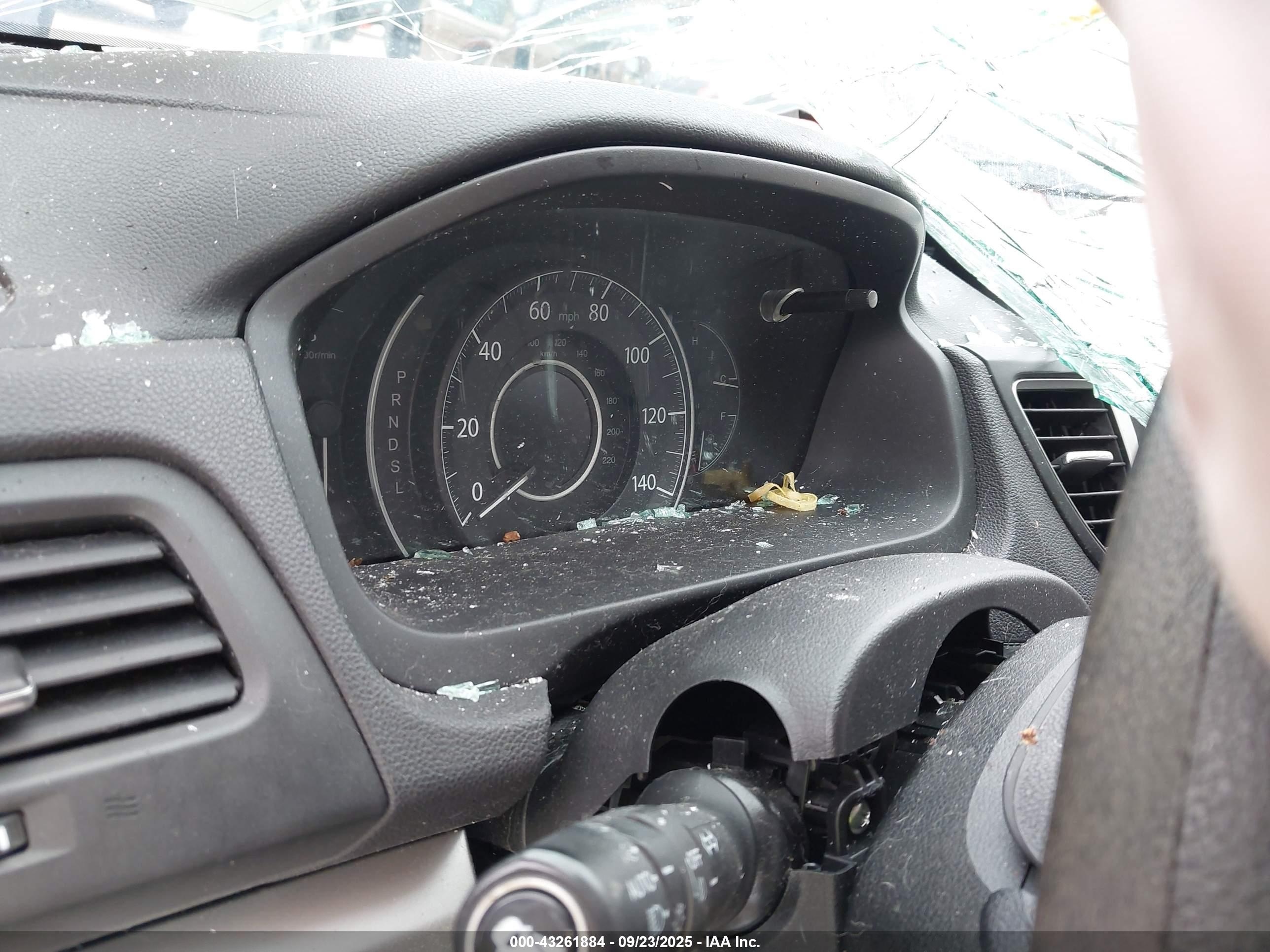 HONDA CR-V image 7
