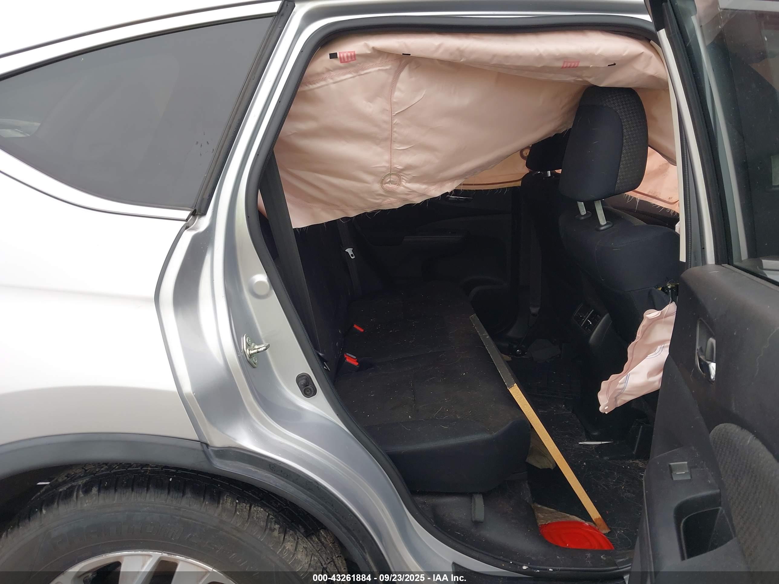 HONDA CR-V image 8