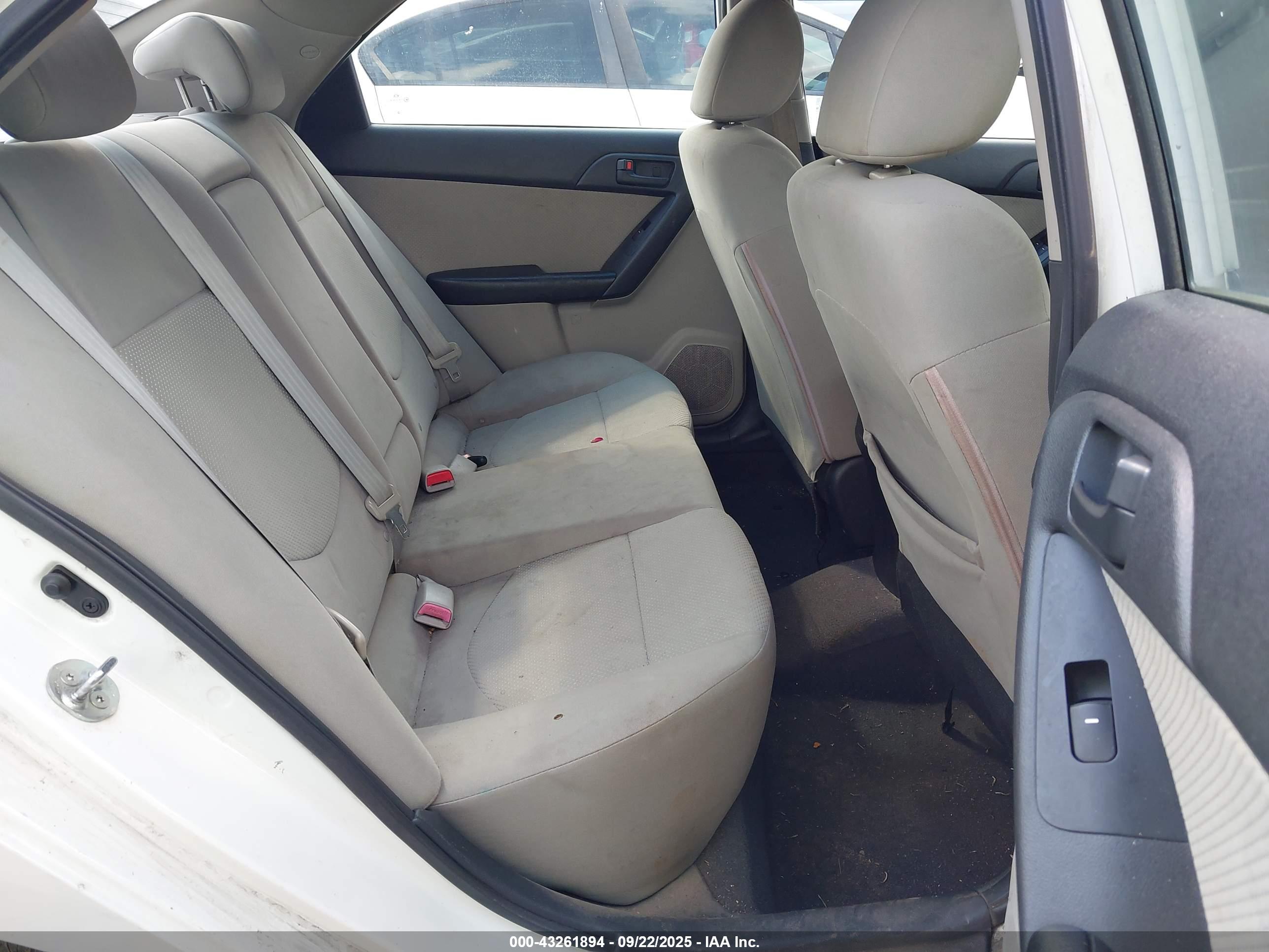 KIA FORTE image 8