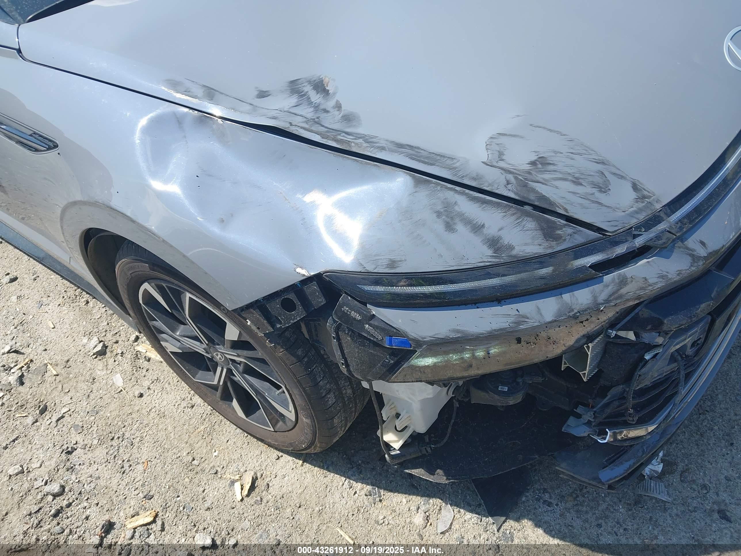 HYUNDAI SONATA image 6