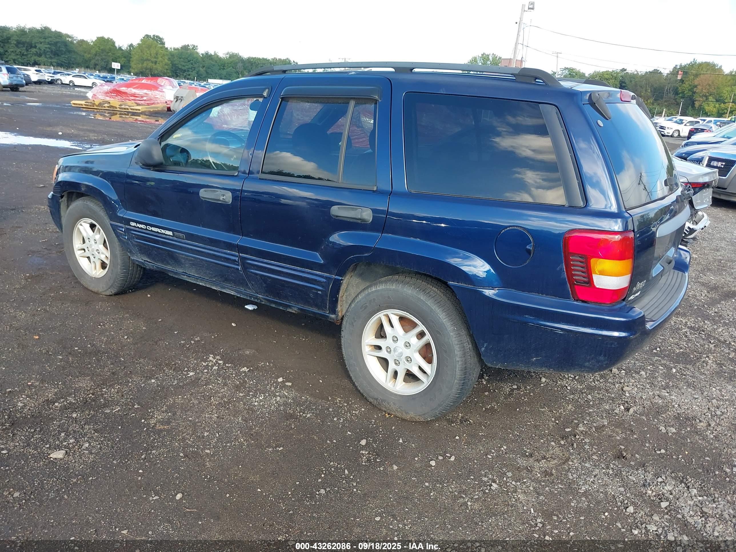 JEEP GRAND image 3