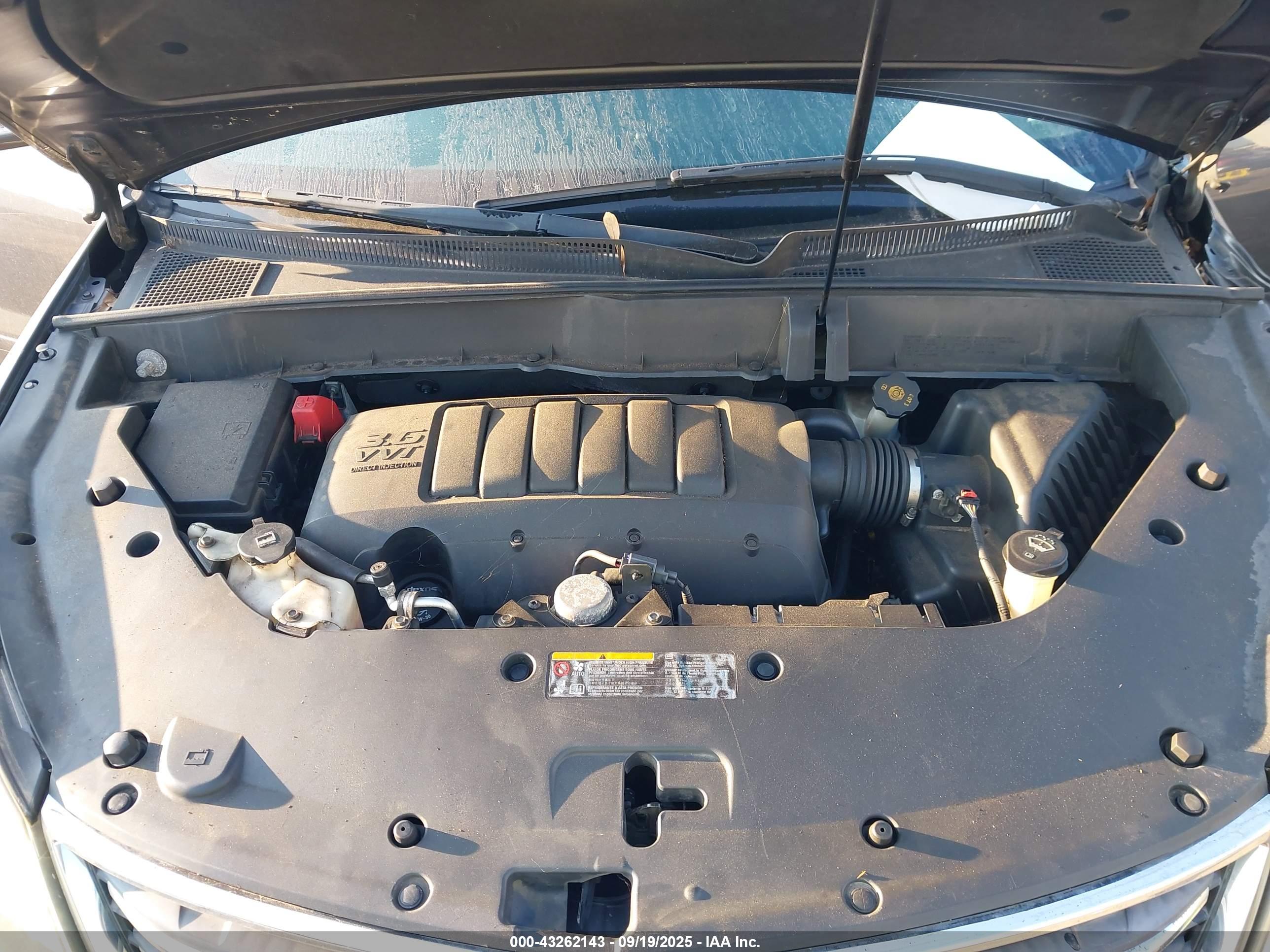 CHEVROLET TRAVERSE image 10