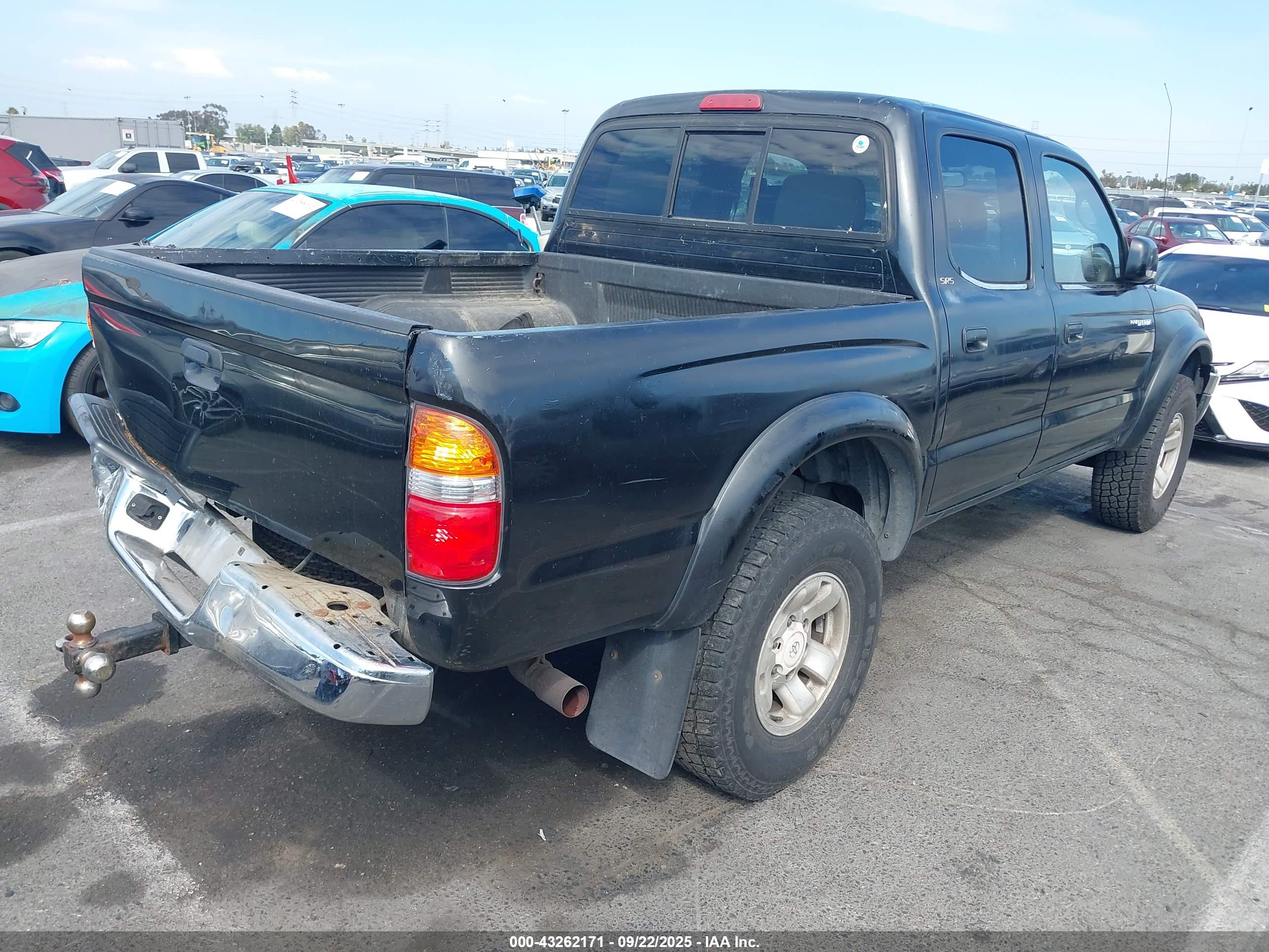 TOYOTA TACOMA image 4