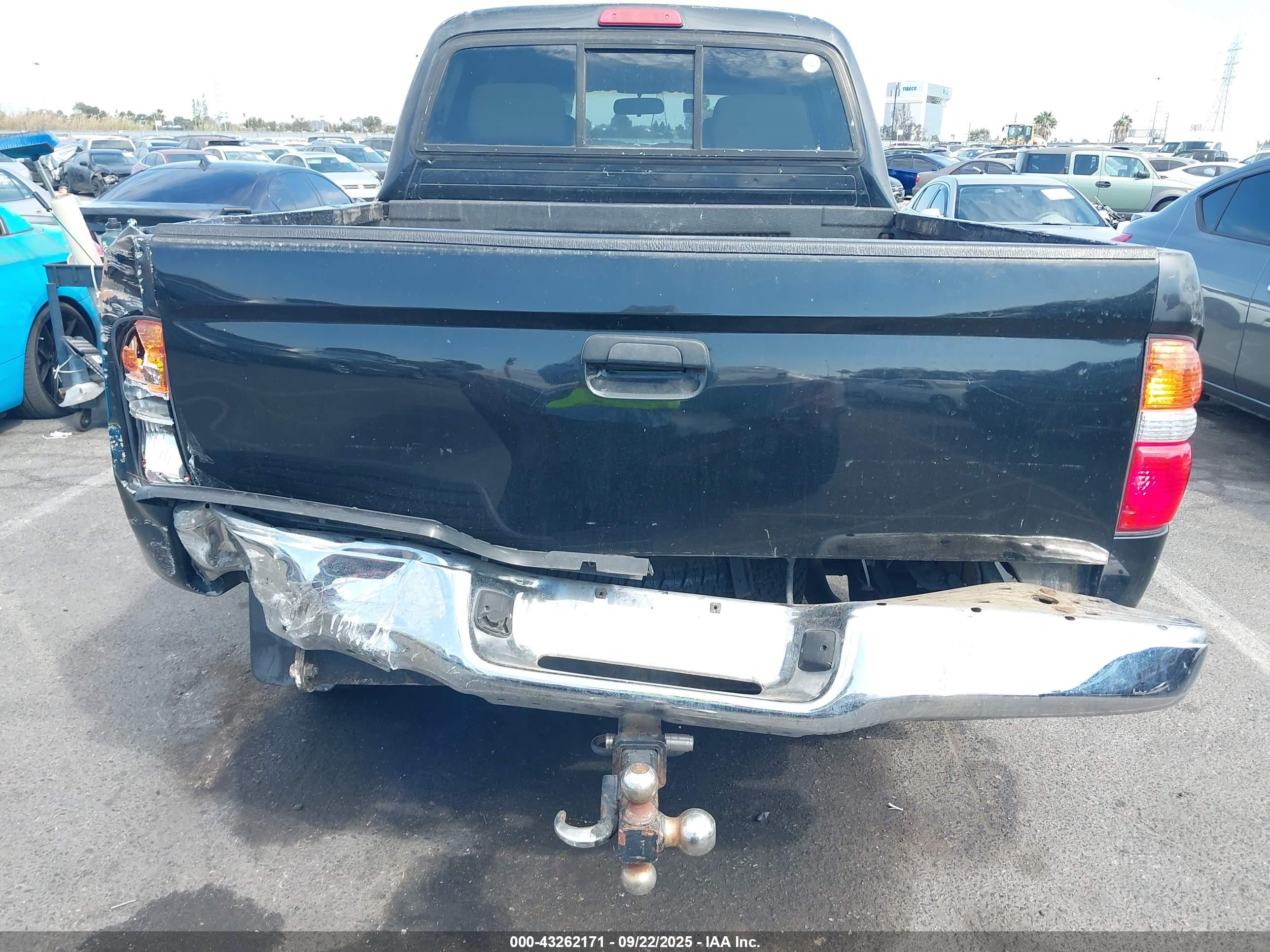 TOYOTA TACOMA image 6