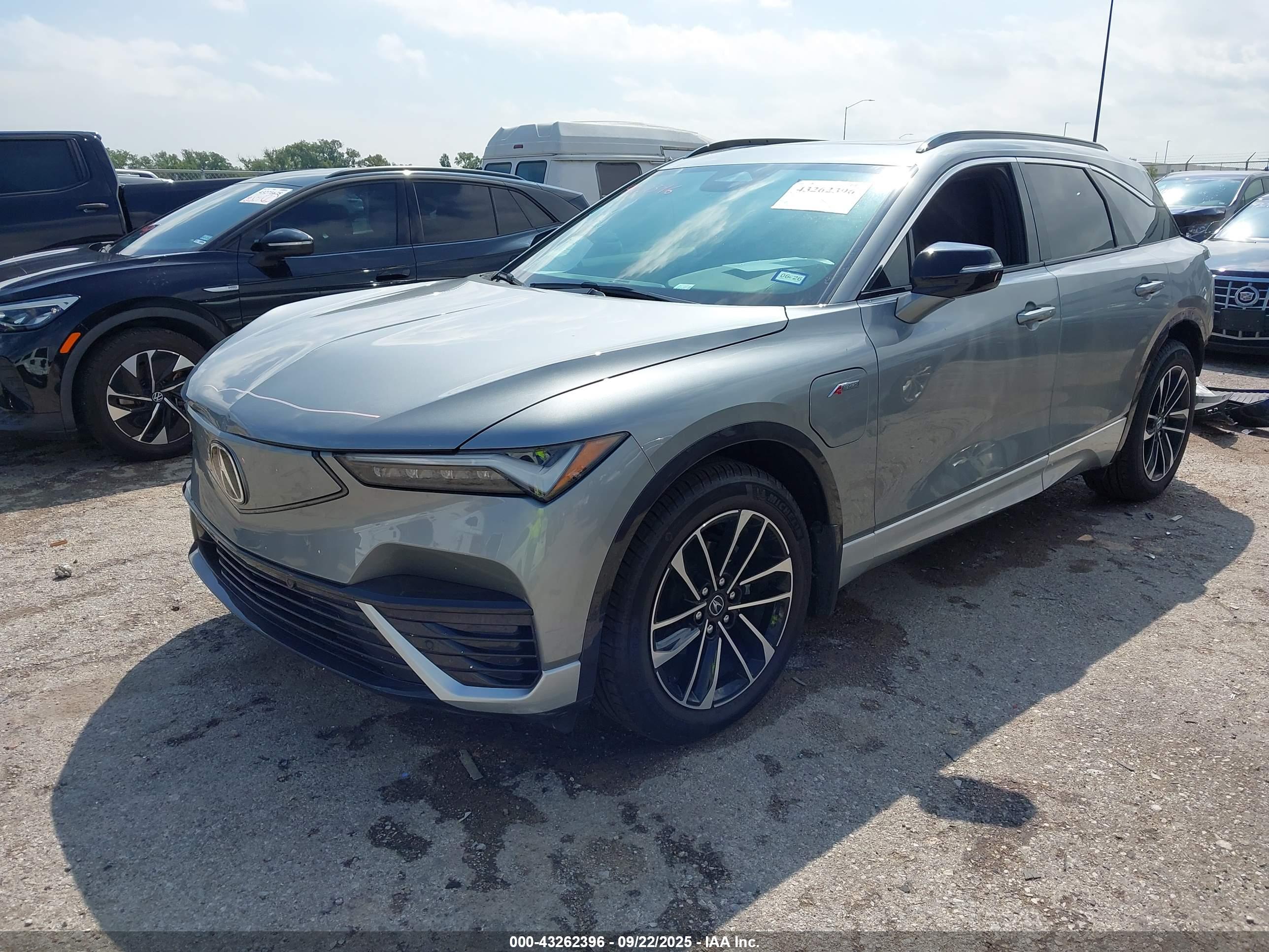 ACURA ZDX image 2