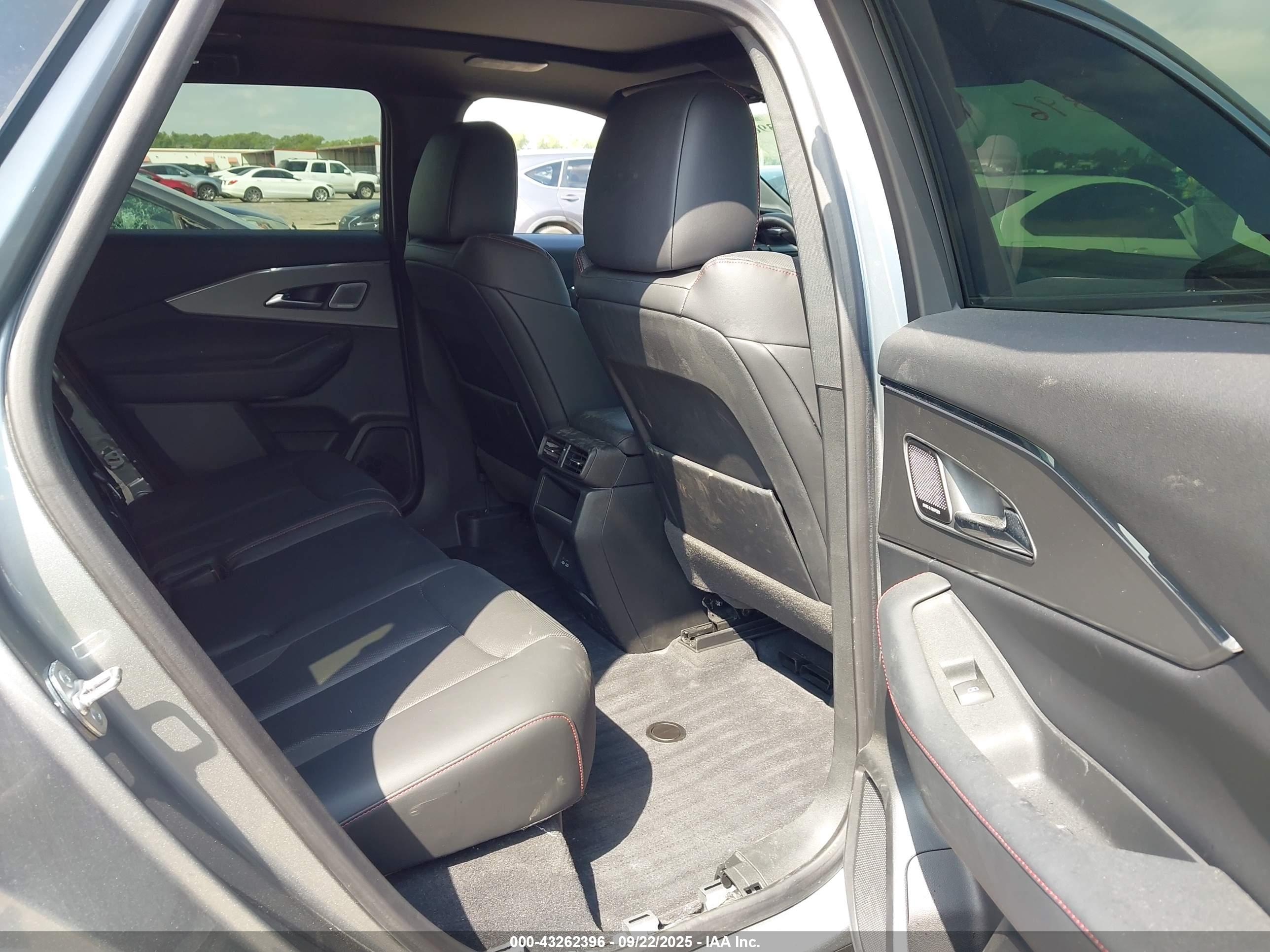 ACURA ZDX image 8
